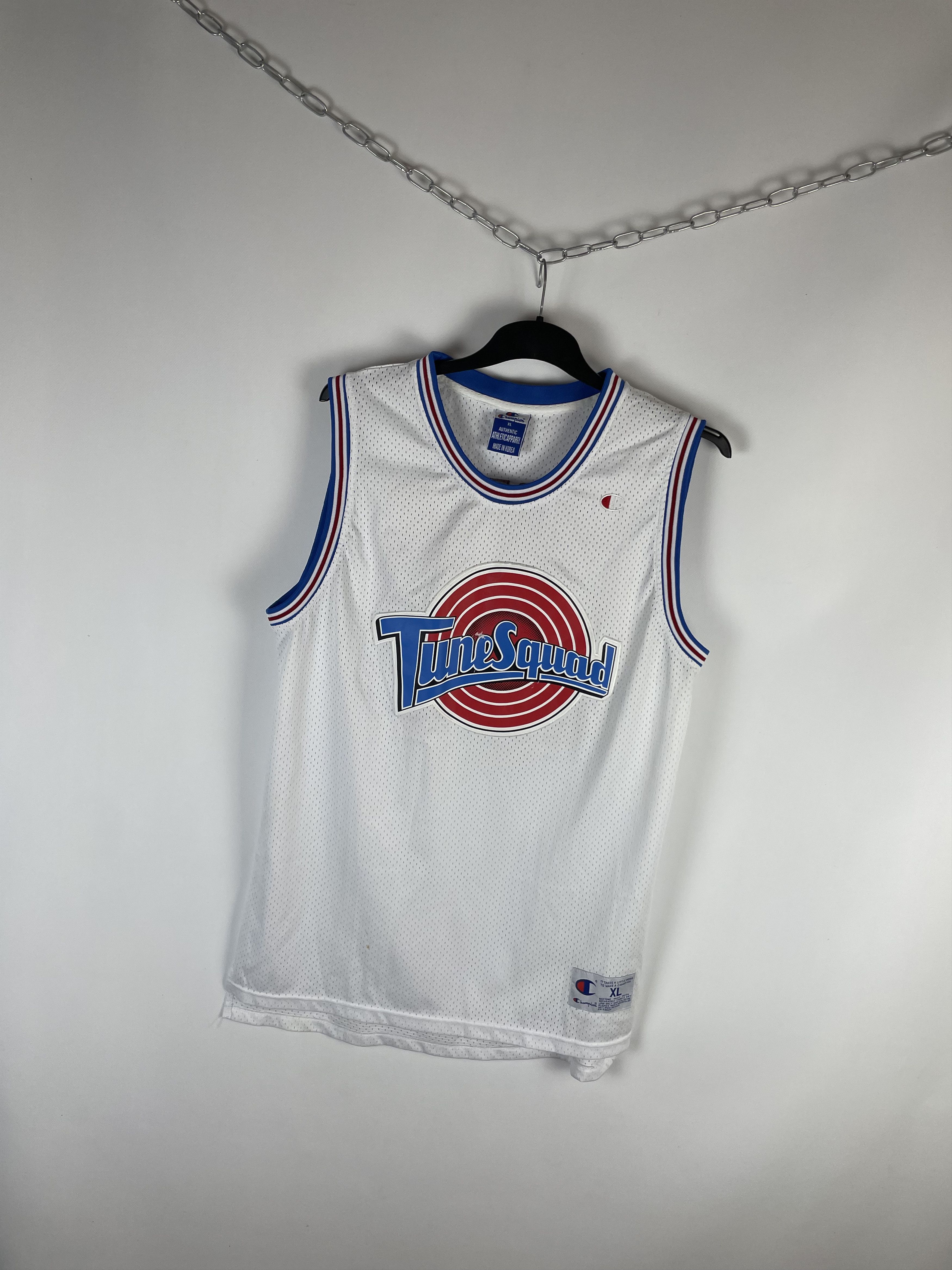 Champion Mens Y2K Champion Looney Tunes Jerseys Size US XL / EU 56 / 4 - 3 Thumbnail