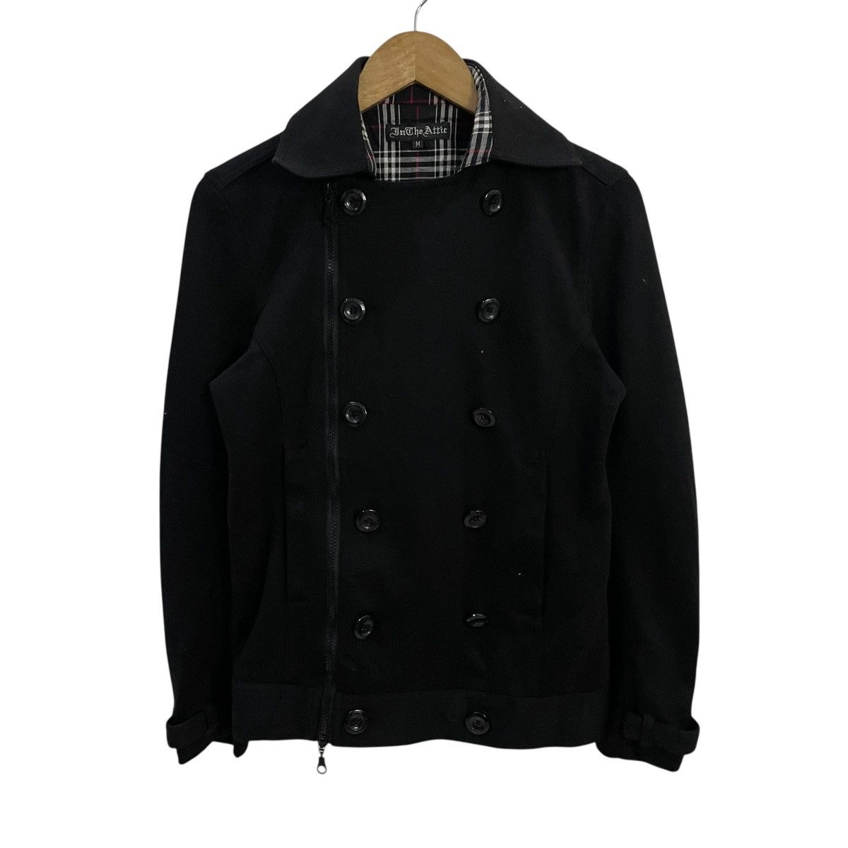 Vintage In The Attic Sediotinaries Jacket