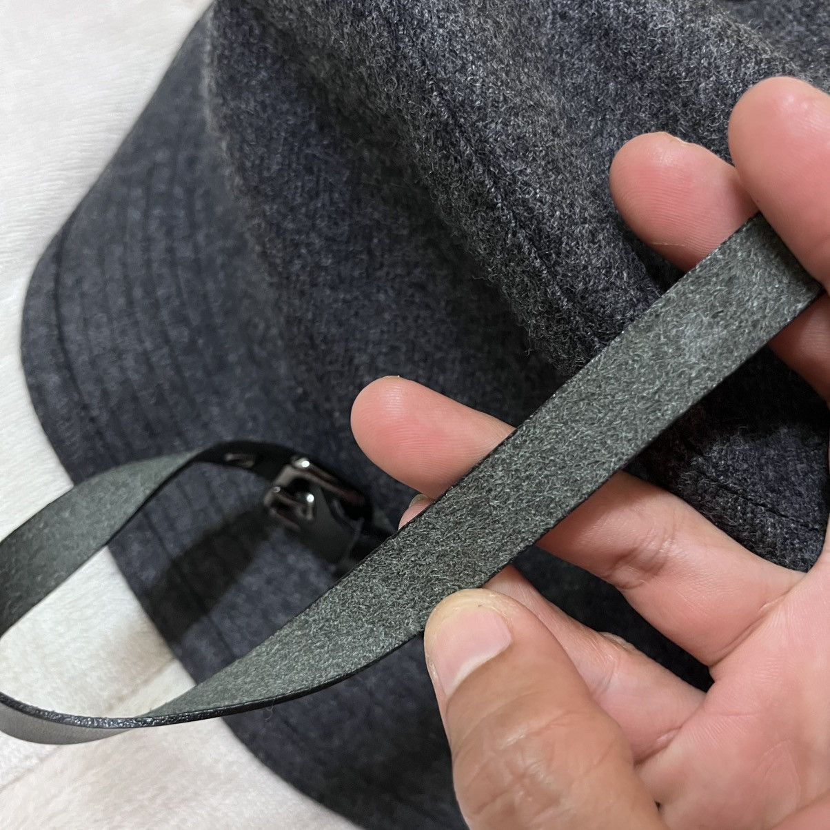 Burberry Authentic Burberry Blue Label Wool Bucket Hat Size ONE SIZE - 7 Thumbnail