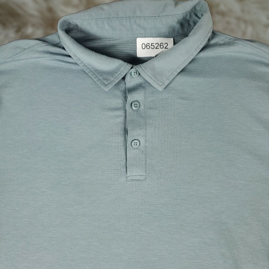 Lululemon Lululemon Shirt Mens Large Blue Polo Golf Short Sleeve Size US L / EU 52-54 / 3 - 1 Thumbnail