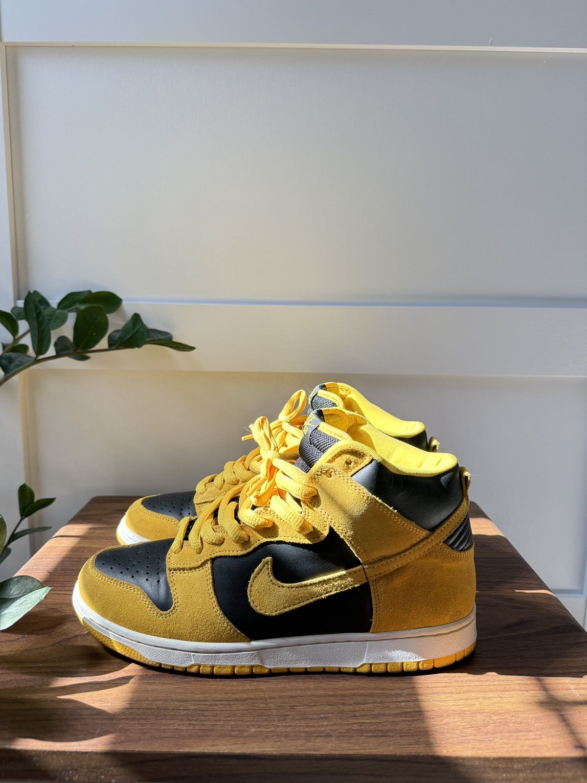Nike SB Nike SB Dunk High Iowa Size US 9.5 / EU 42-43 - 4 Thumbnail