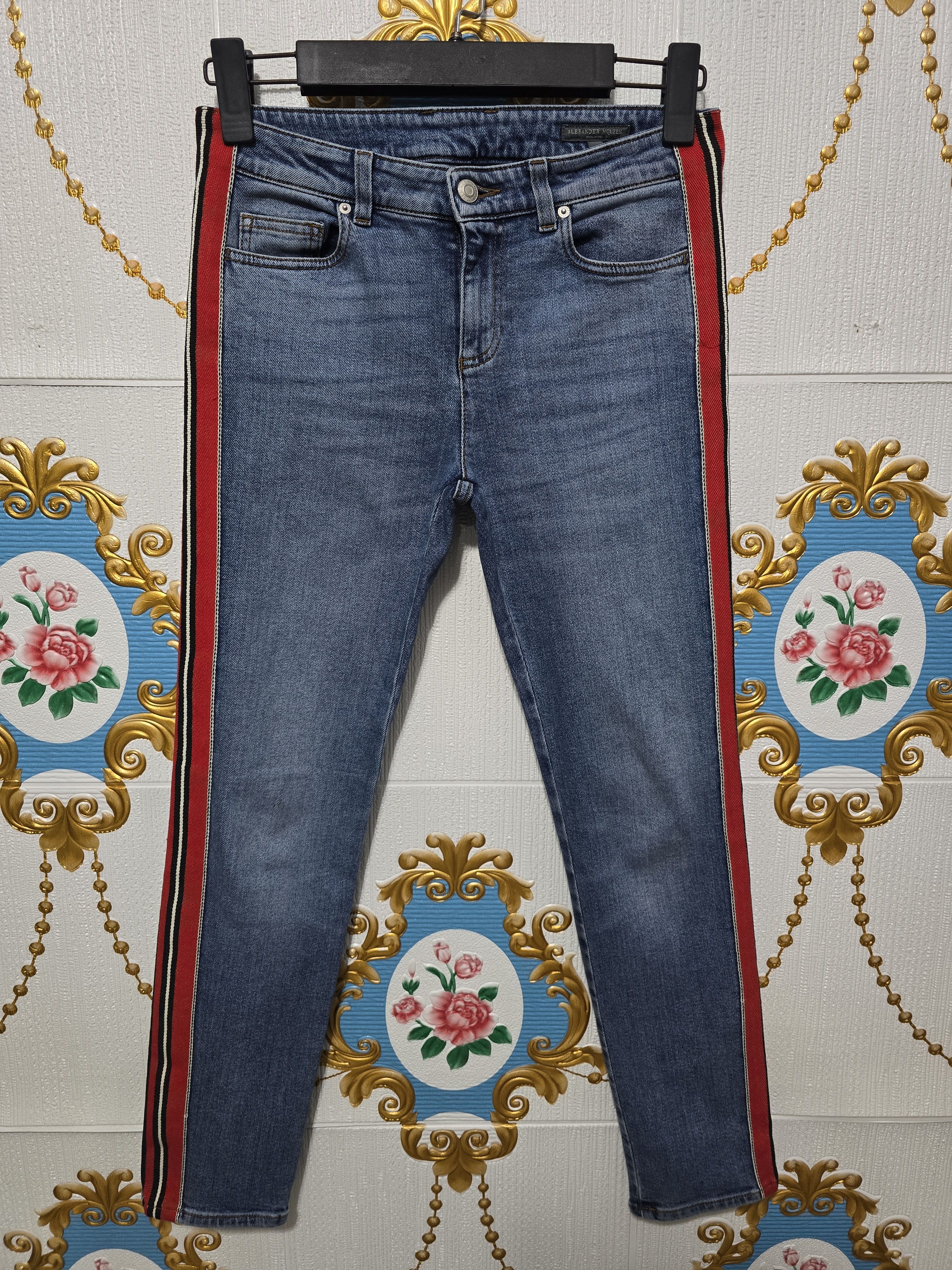 Alexander McQueen Alexander McQueen jeans, WOMEN'S SMALL w26 ,BEAUTIFUL new Size 26" / US 2 / IT 38 - 1 Thumbnail