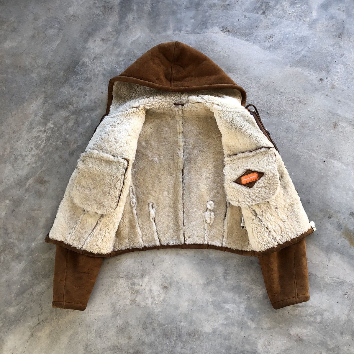 ABAHOUSE ABAHOUSE Devinette Shearling Hooded Fur Crop Leather Jacket Size M / US 6-8 / IT 42-44 - 2 Thumbnail