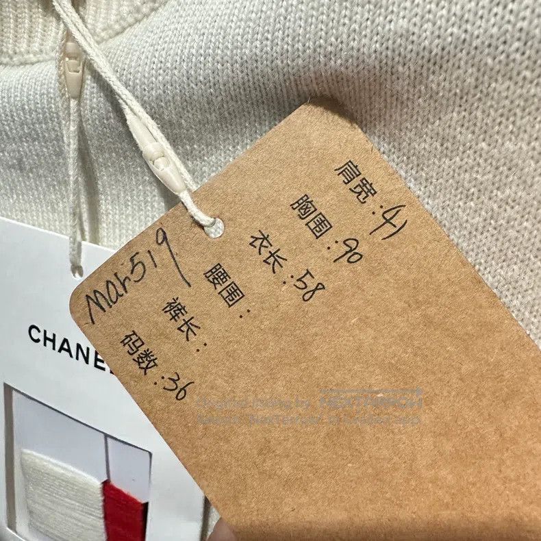Chanel Chanel Cruise Series Slogan Logo Cashmere Sweater Size XS / US 0-2 / IT 36-38 - 7 Thumbnail