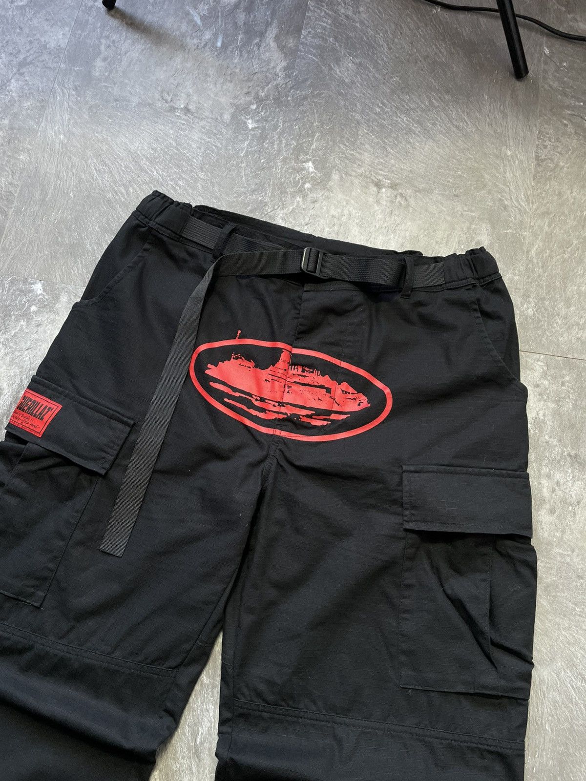 Corteiz Vintage Corteiz Cargo Pants Black Big Logo Red Size US 34 / EU 50 - 2 Thumbnail