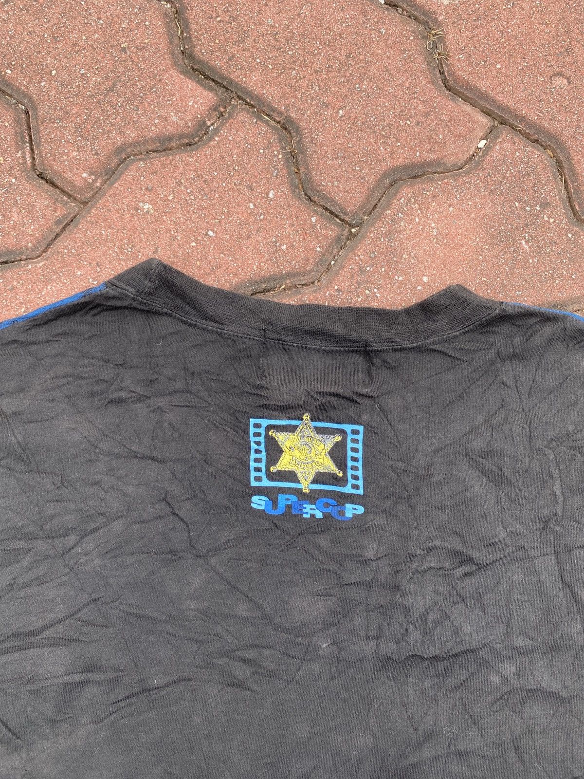 Vintage Vintage 1992 Jackie Chan Supercop 9 Movie Tee Size US L / EU 52-54 / 3 - 6 Thumbnail