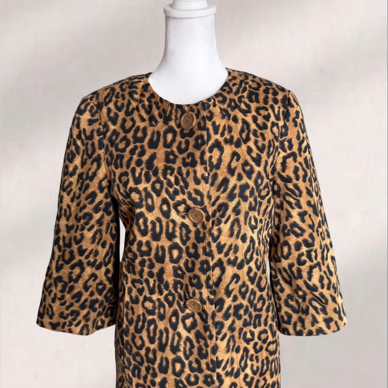 Other Leopard print coat with button front and 3/4 sleeves. Size S / US 4 / IT 40 - 3 Thumbnail