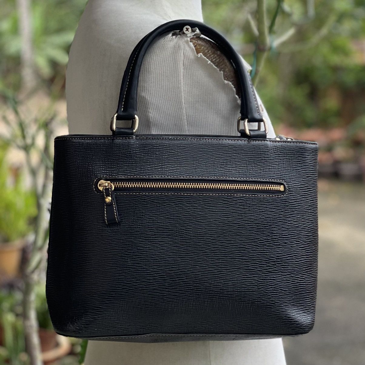 Leather × Nina Ricci Nina Ricci Black Leather Handbag Size ONE SIZE - 4 Thumbnail