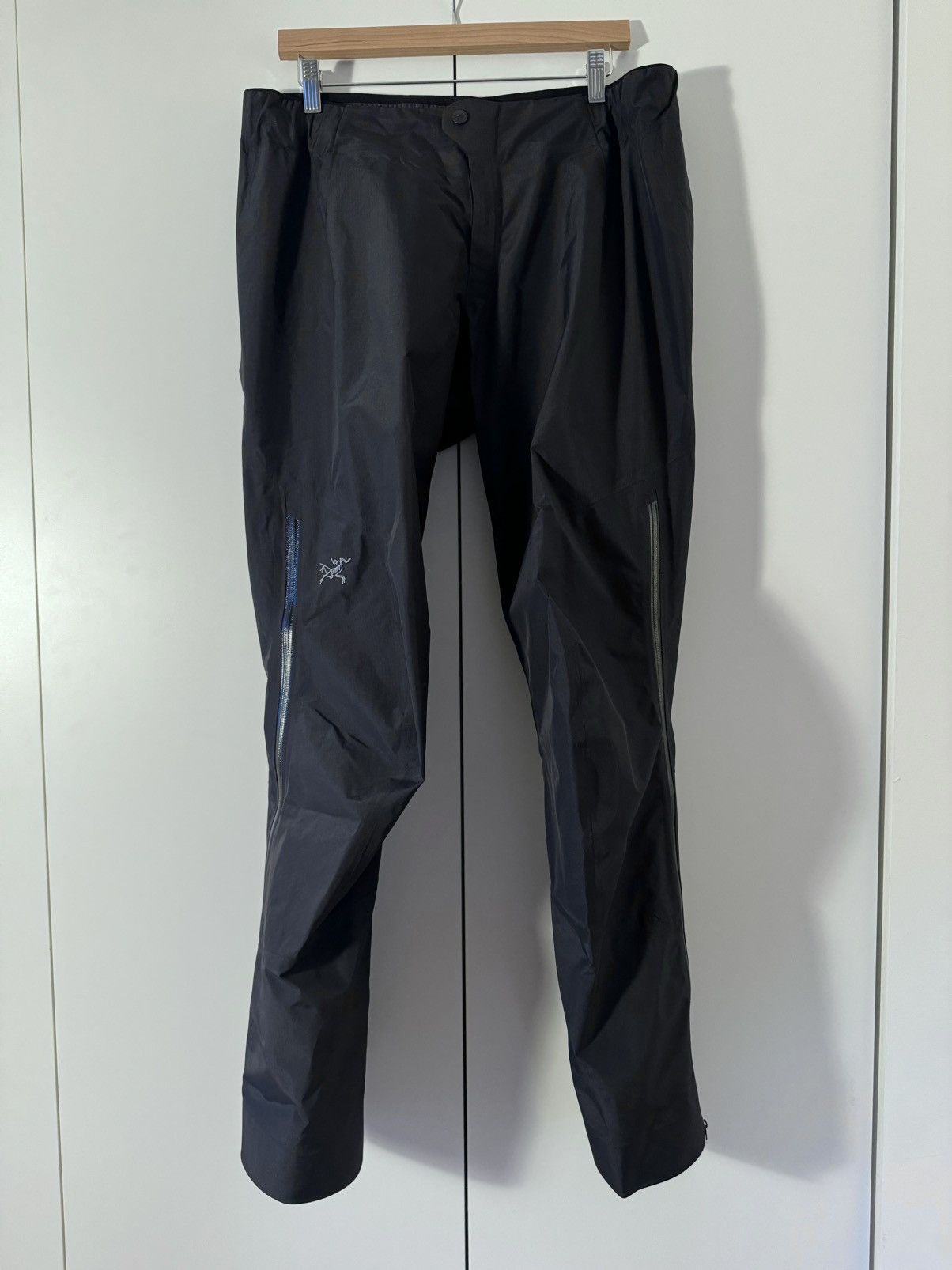 image of Arcteryx Zeta Sl Rain Pants Paclite Plus Gore-Tex Large in Black, Men's (Size 34)