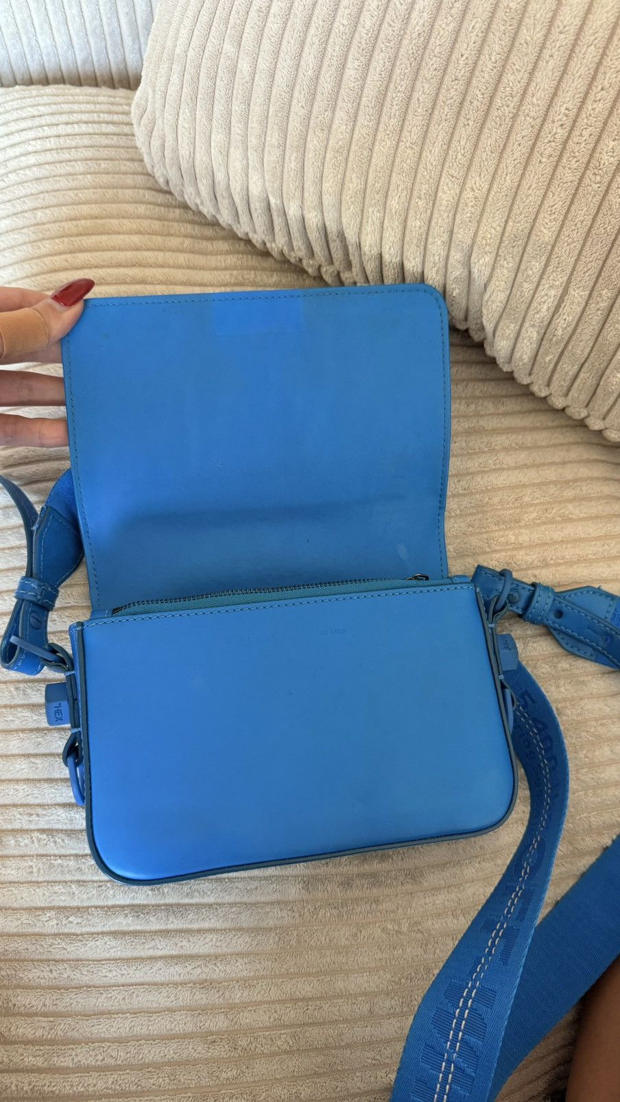Off-White × Virgil Abloh Off-White Blue Mini Binder Clip Flap Bag Size ONE SIZE - 8 Thumbnail