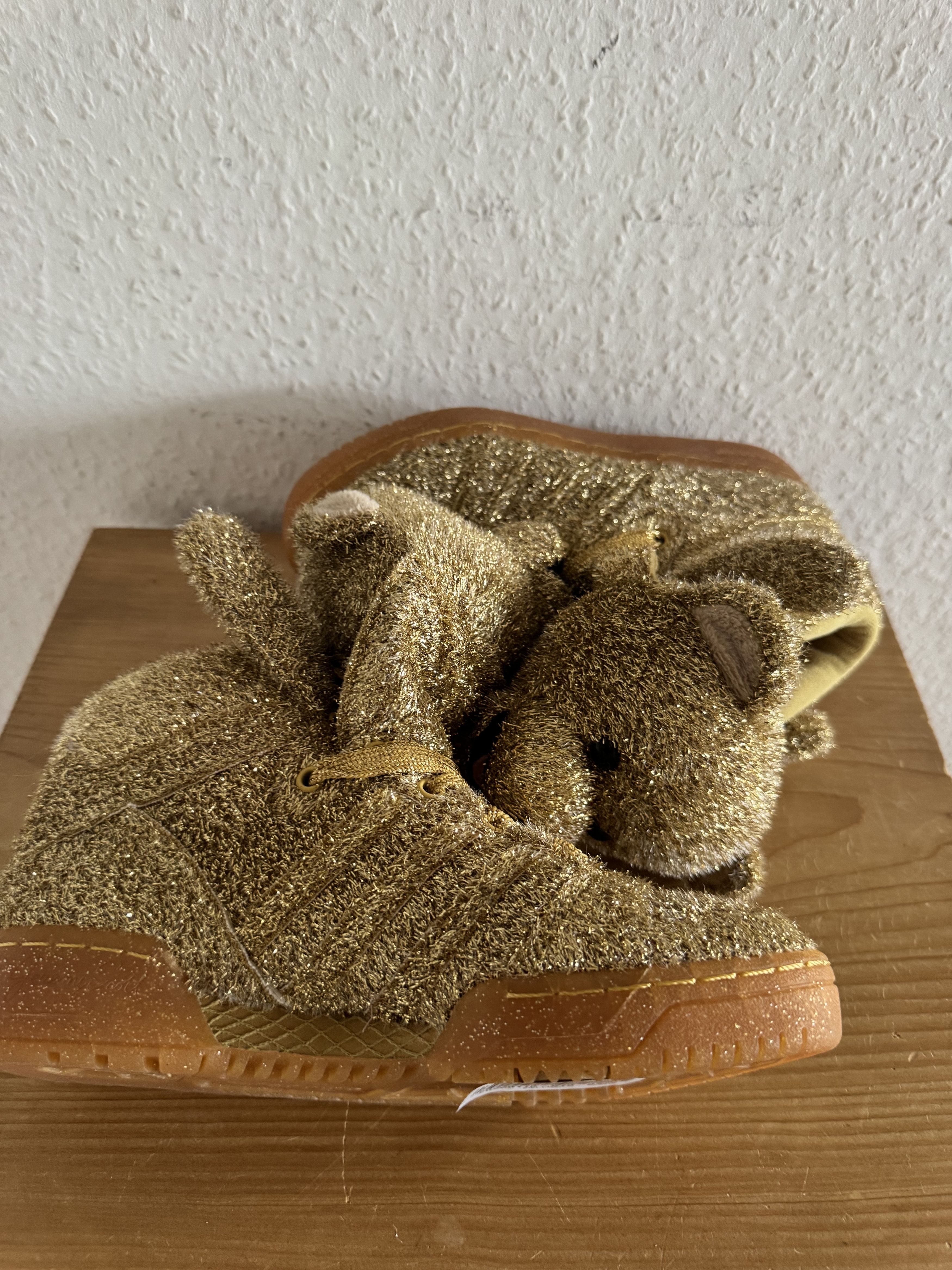 Adidas × Jeremy Scott Gold Teddy Bear Sneakers Size US 5.5 / IT 35.5 - 8 Thumbnail