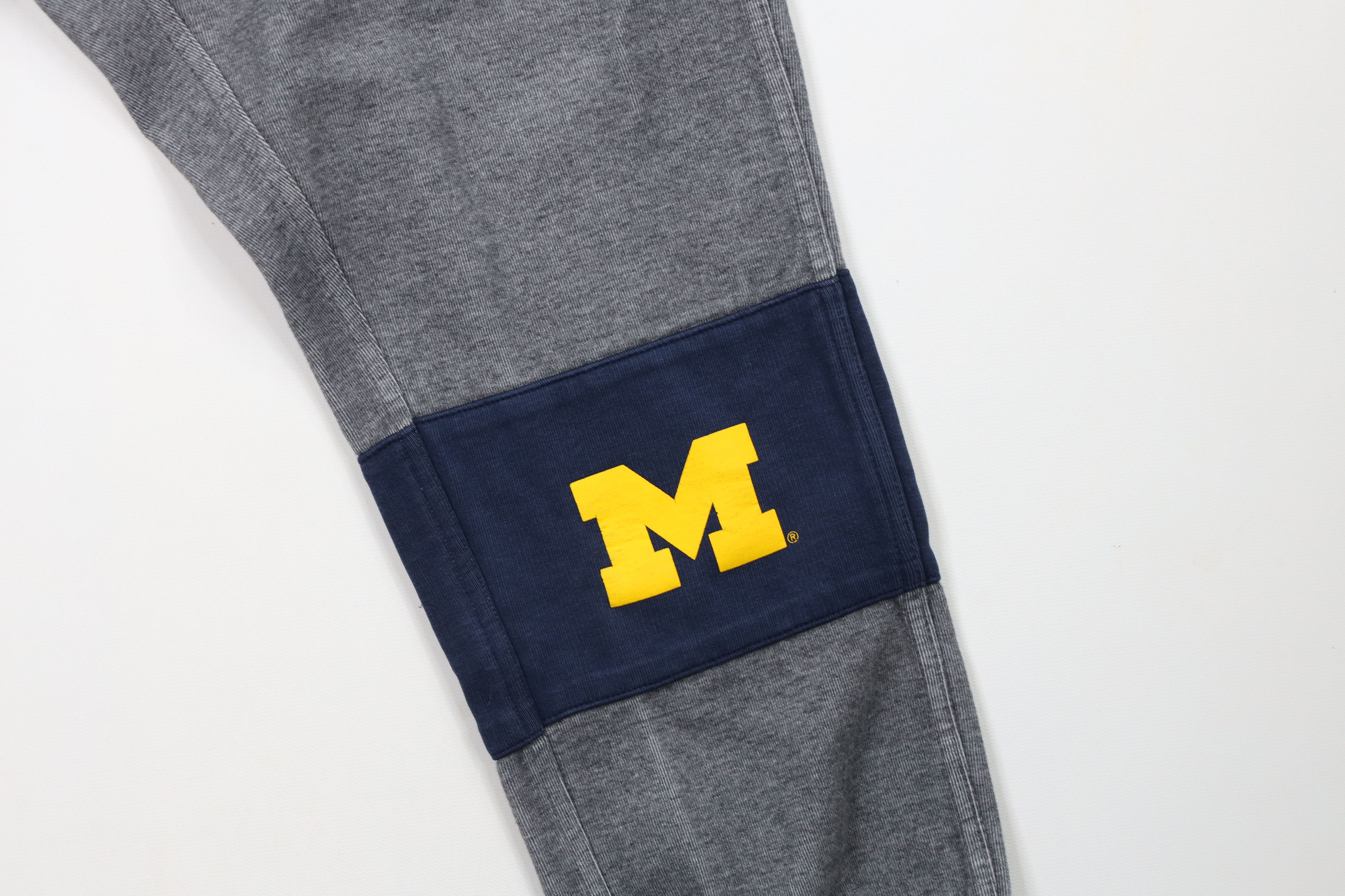 Nike × Vintage Nike Tech Fleece University of Michigan Sweatpants Joggers Size 28" / US 6 / IT 42 - 5 Thumbnail