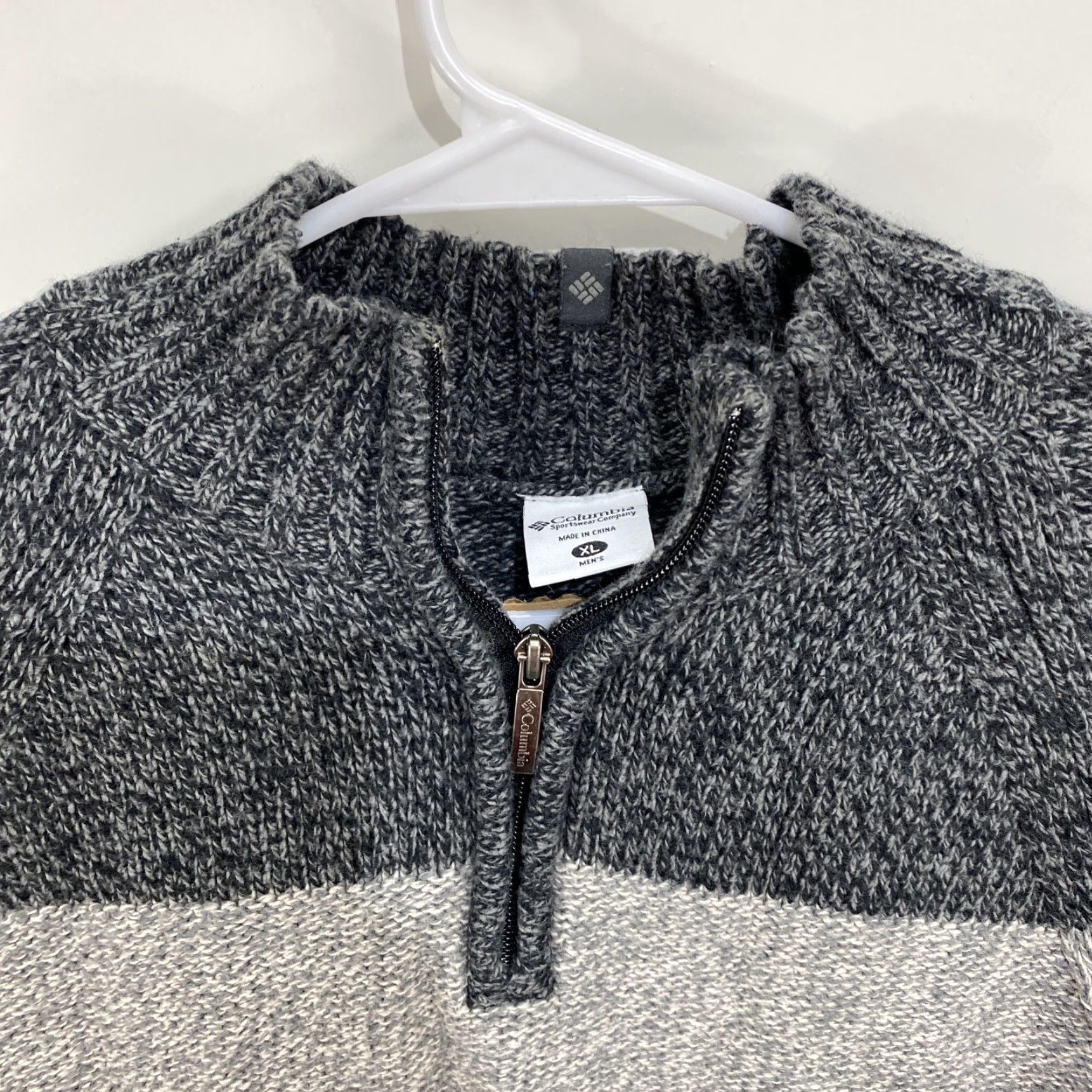 Vintage Columbia Sweater Men’s Mock Neck 1/4 Zip Pullover Wool Blend XL Gray Solid Knit Classic Outdoor Mens Size US XL / EU 56 / 4 - 7 Thumbnail