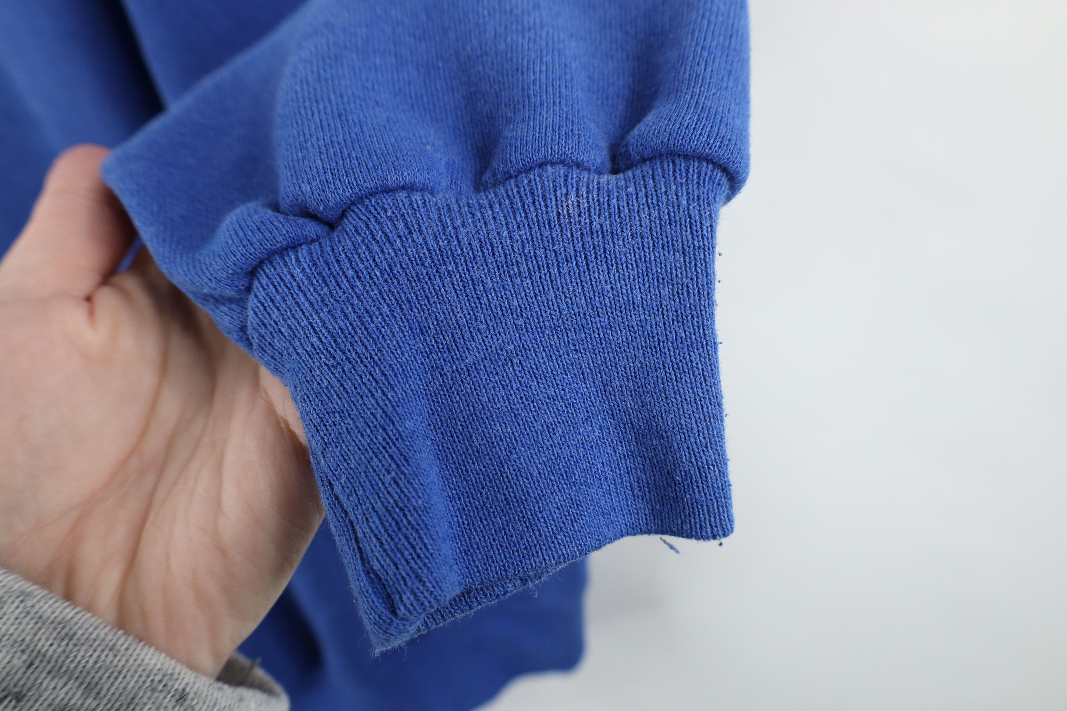 Vintage Vintage 90s Streetwear Crewneck Sweatshirt Royal Blue USA Size US XL / EU 56 / 4 - 5 Thumbnail