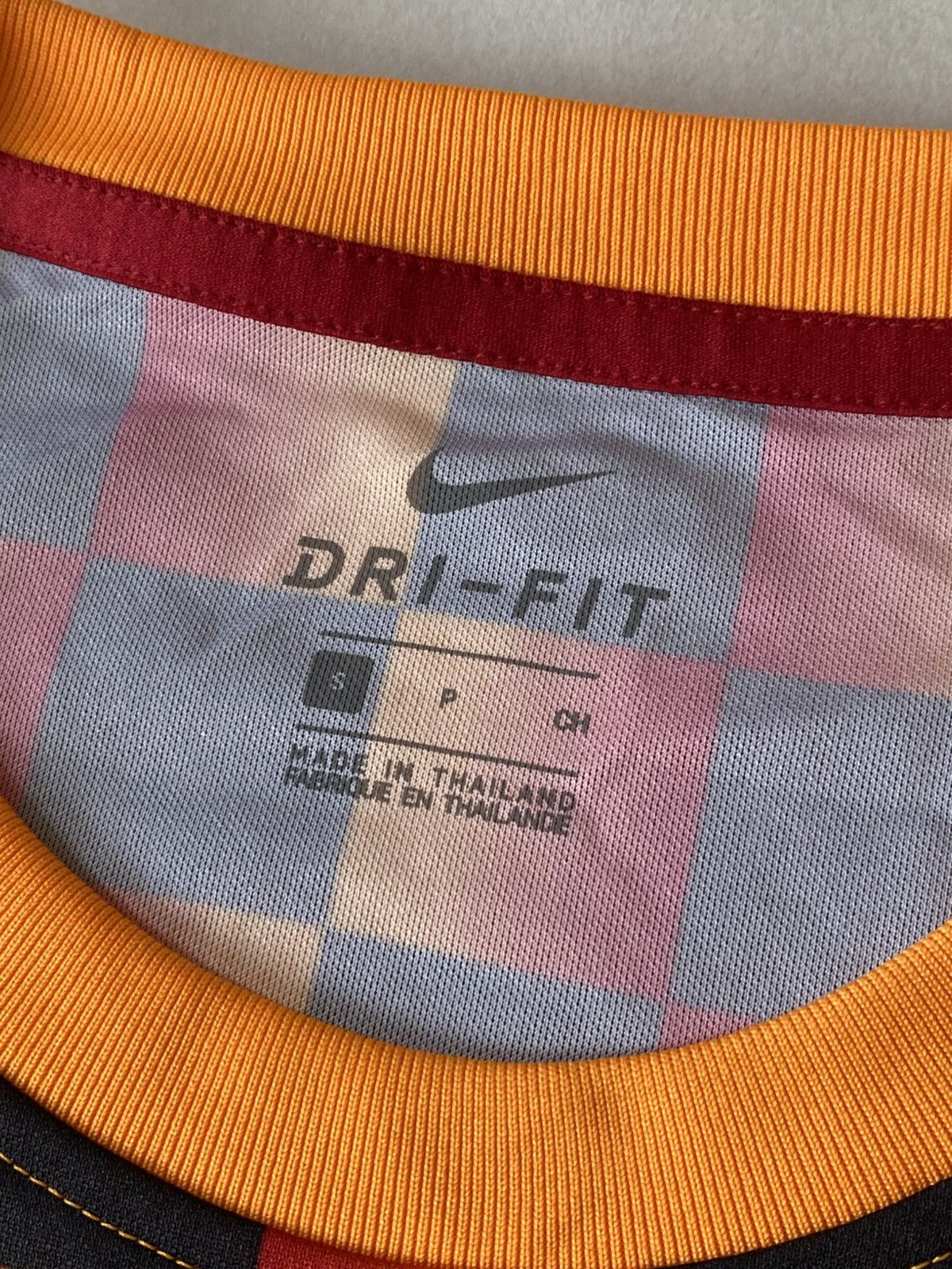 Nike Nike Galatasaray Turkey Football Jersey Size US S / EU 44-46 / 1 - 10 Thumbnail
