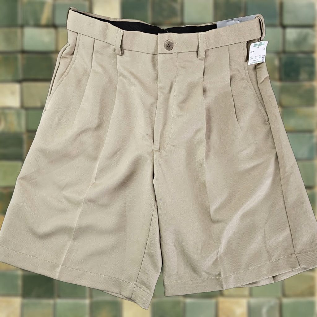 Savane Savane Shorts Mens 32 Khaki Tan Classic Chino Golf Pleated Microfiber Preppy Size US 32 / EU 48 - 1 Thumbnail