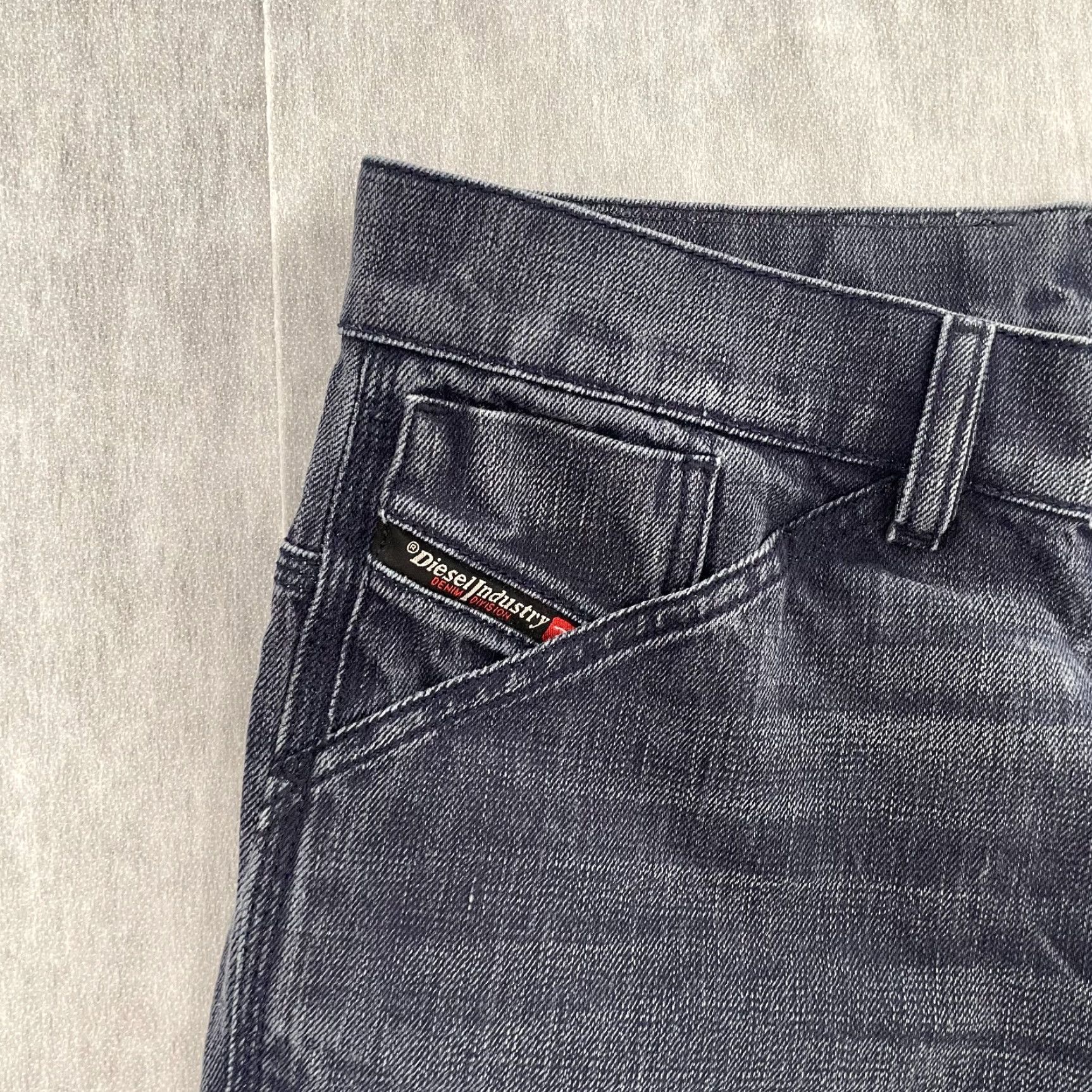Diesel Diesel Jeans Adult 30 Blue Baggy Wide Relaxed Loose Logo USA Preppy Mens Size US 30 / EU 46 - 3 Thumbnail