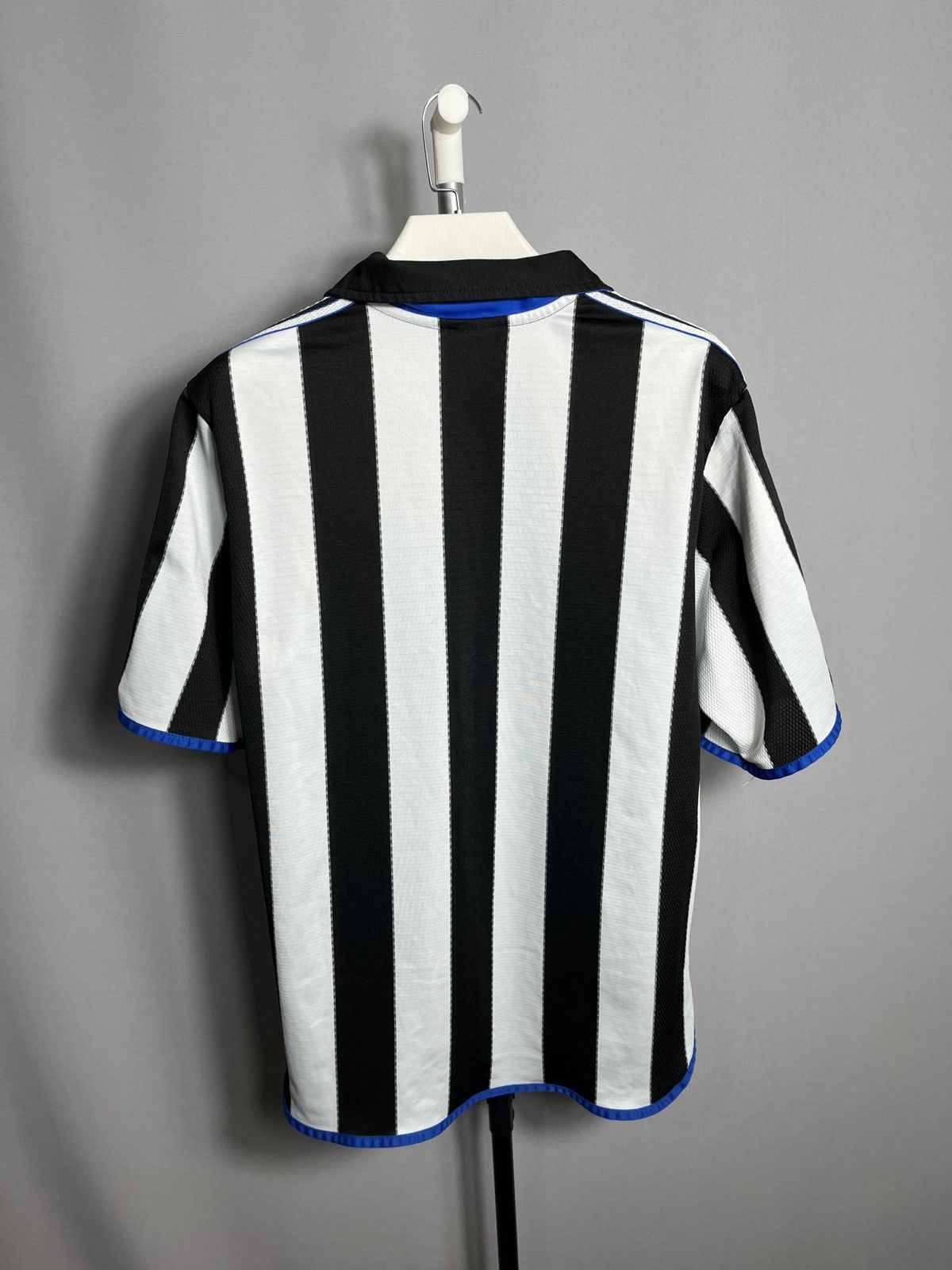 Sports Specialties Newcastle United 2000-2001 Home Adidas Football Shirt Soccer Size US L / EU 52-54 / 3 - 13 Thumbnail