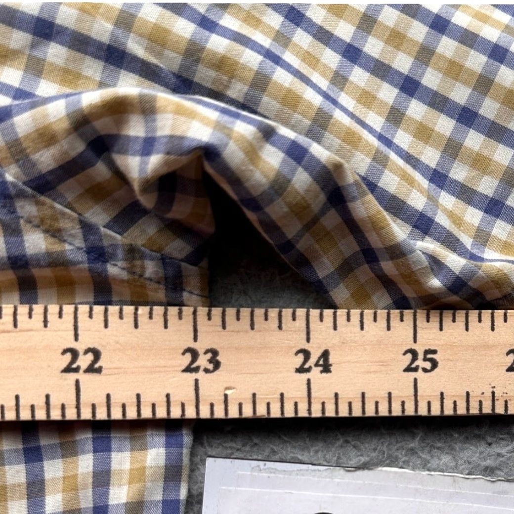 Patagonia VINTAGE Patagonia Plaid Short Sleeve Button-Up Shirt Mens Large Blue Size US L / EU 52-54 / 3 - 4 Thumbnail