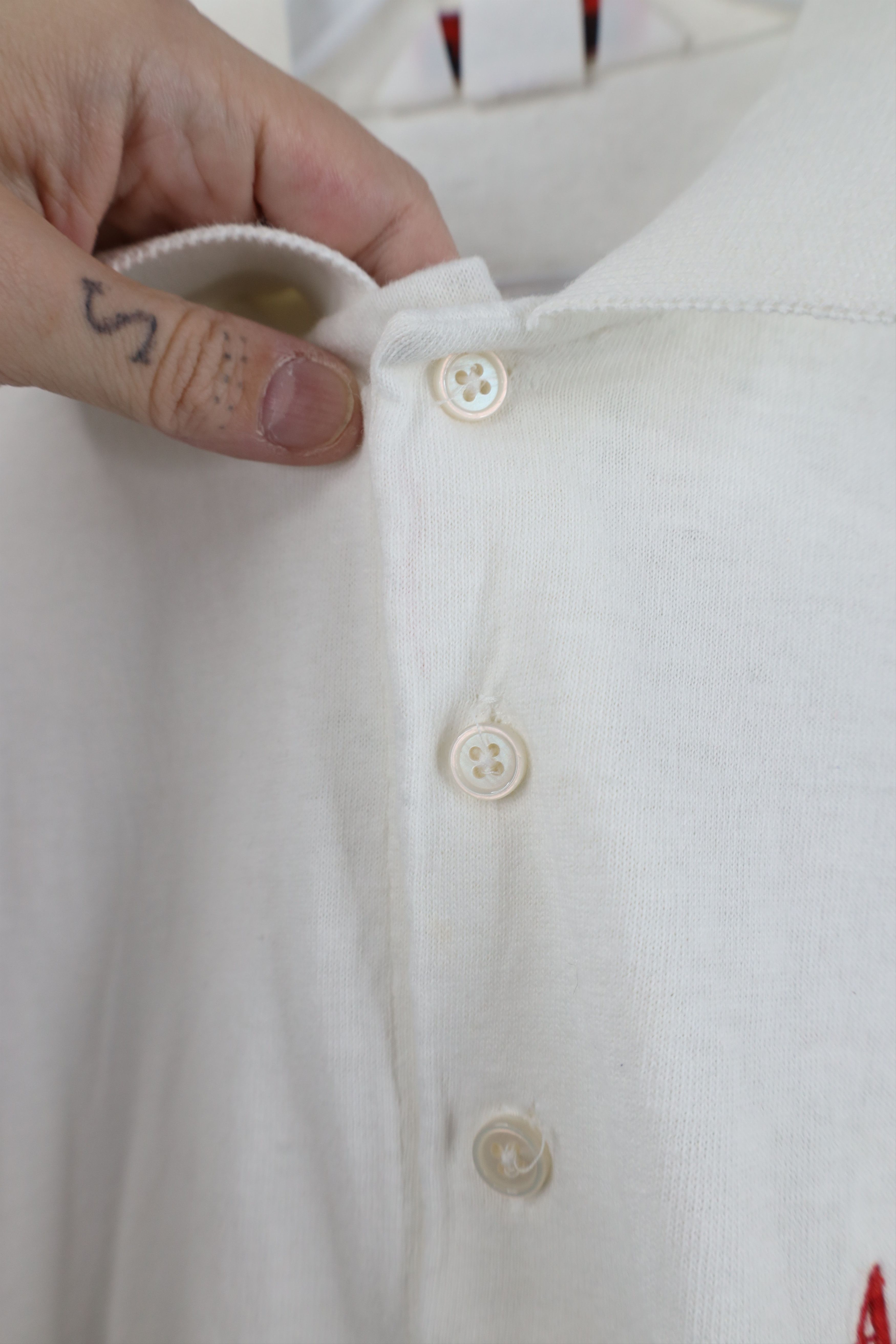 Vintage Vintage 80s 90s Spell Out Animal Farms Polo Shirt White USA Size US L / EU 52-54 / 3 - 5 Thumbnail