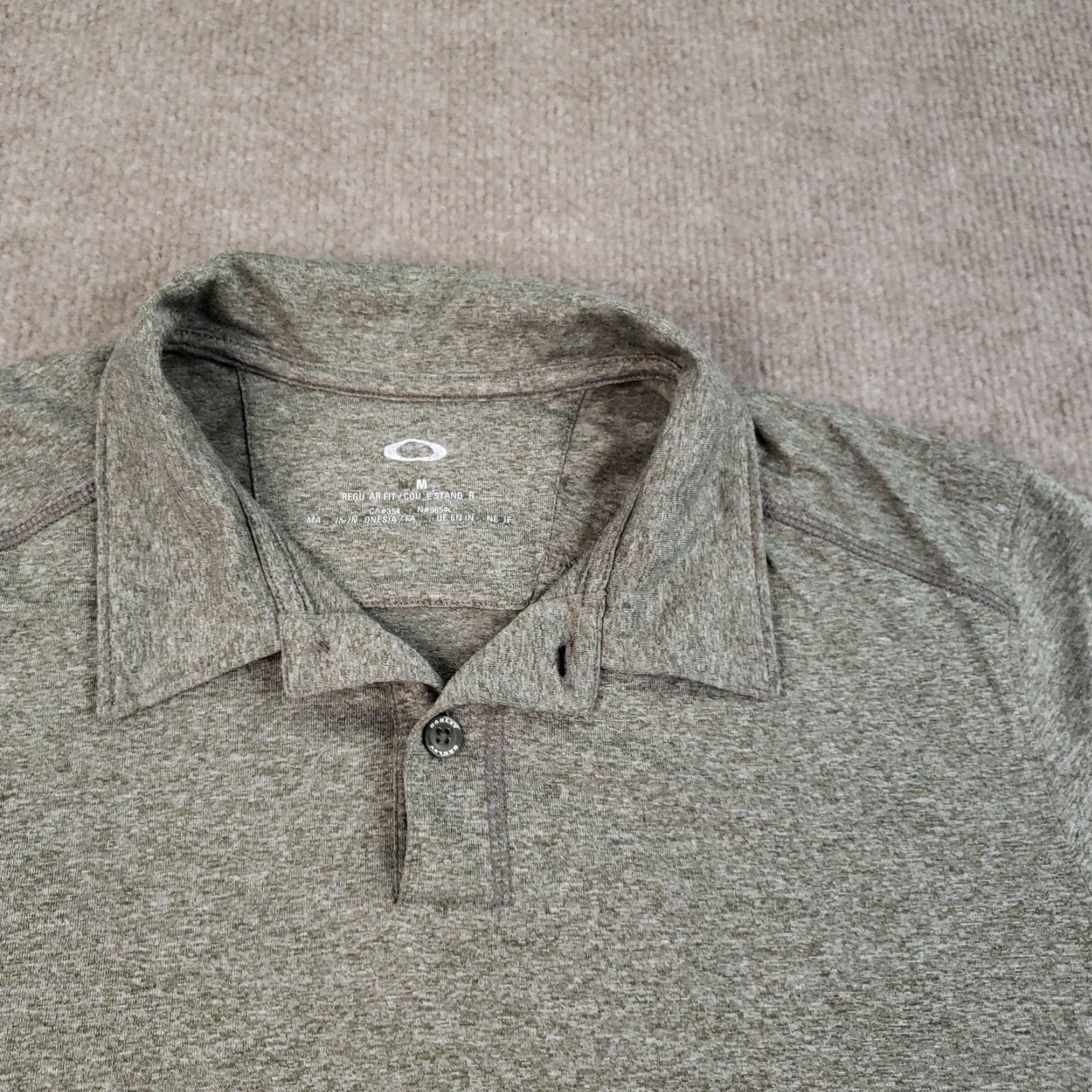Oakley Oakley Polo Shirt Mens Medium Gray Regular Fit Performance Golf Athletic Shirt Size US M / EU 48-50 / 2 - 6 Thumbnail