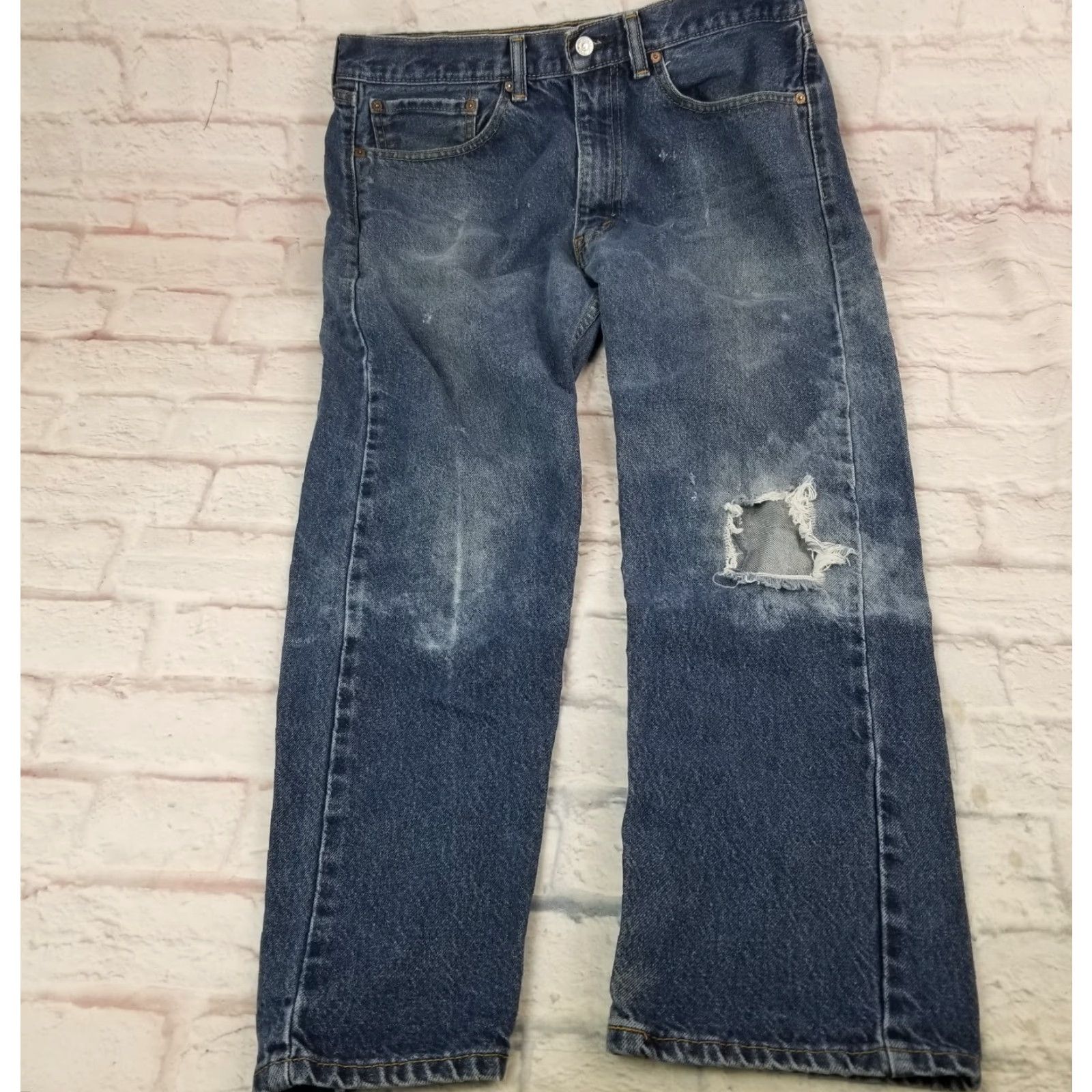 Denime VINTAGE Levi Strauss & CO. 505 Jeans Denim Blue 34W 28L Tapered Distressed Mens Regular 5-Pocket Zip Rise Mid Inseam 28in Size US 34 / EU 50 - 4 Thumbnail