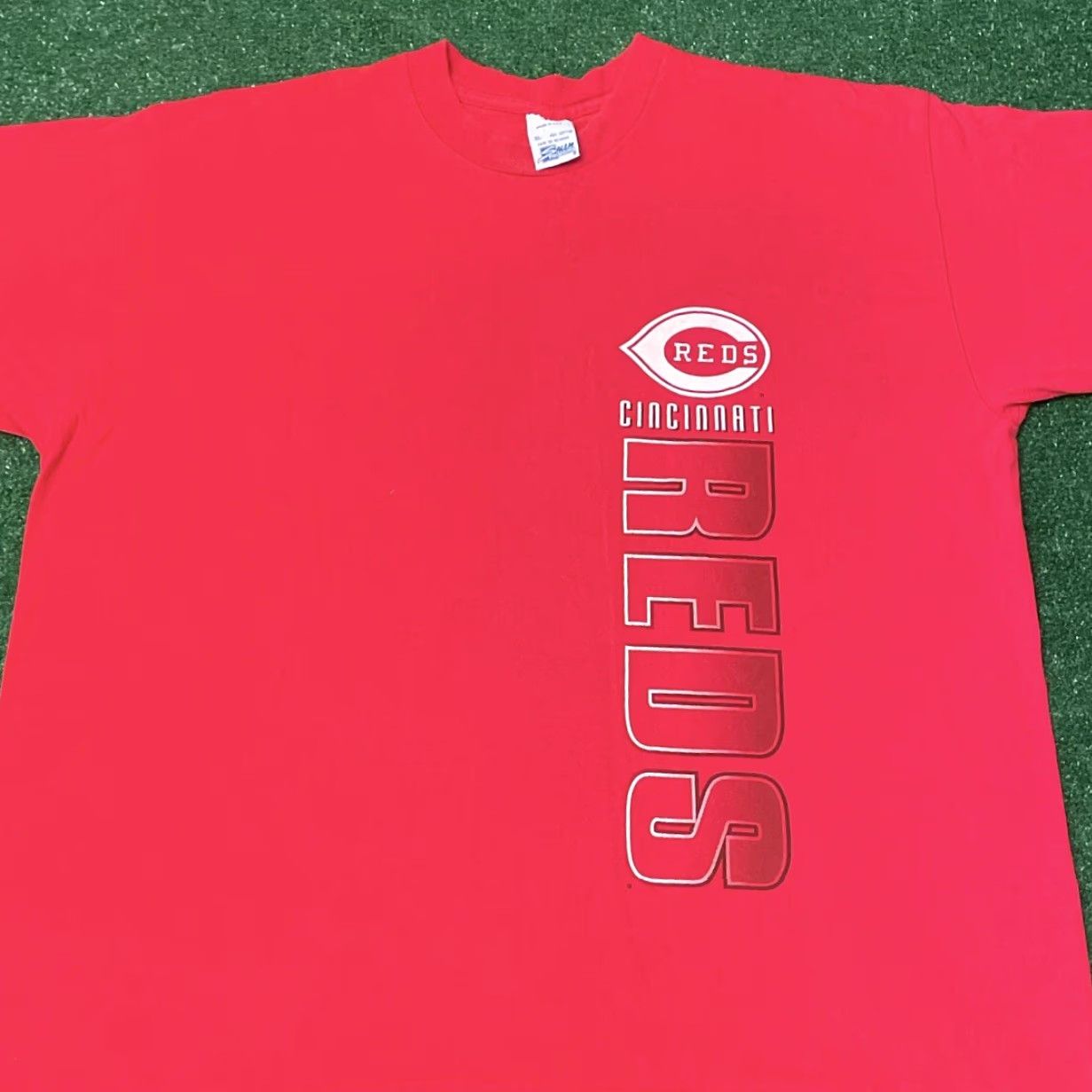 Salem Sportswear VINTAGE 90s Cincinnati Reds MLB Baseball Spell Out Logo 1996 Shirt Mens XL Red Sleeves Short Logo Salem Sportswear Mens XL Size US XL / EU 56 / 4 - 2 Thumbnail