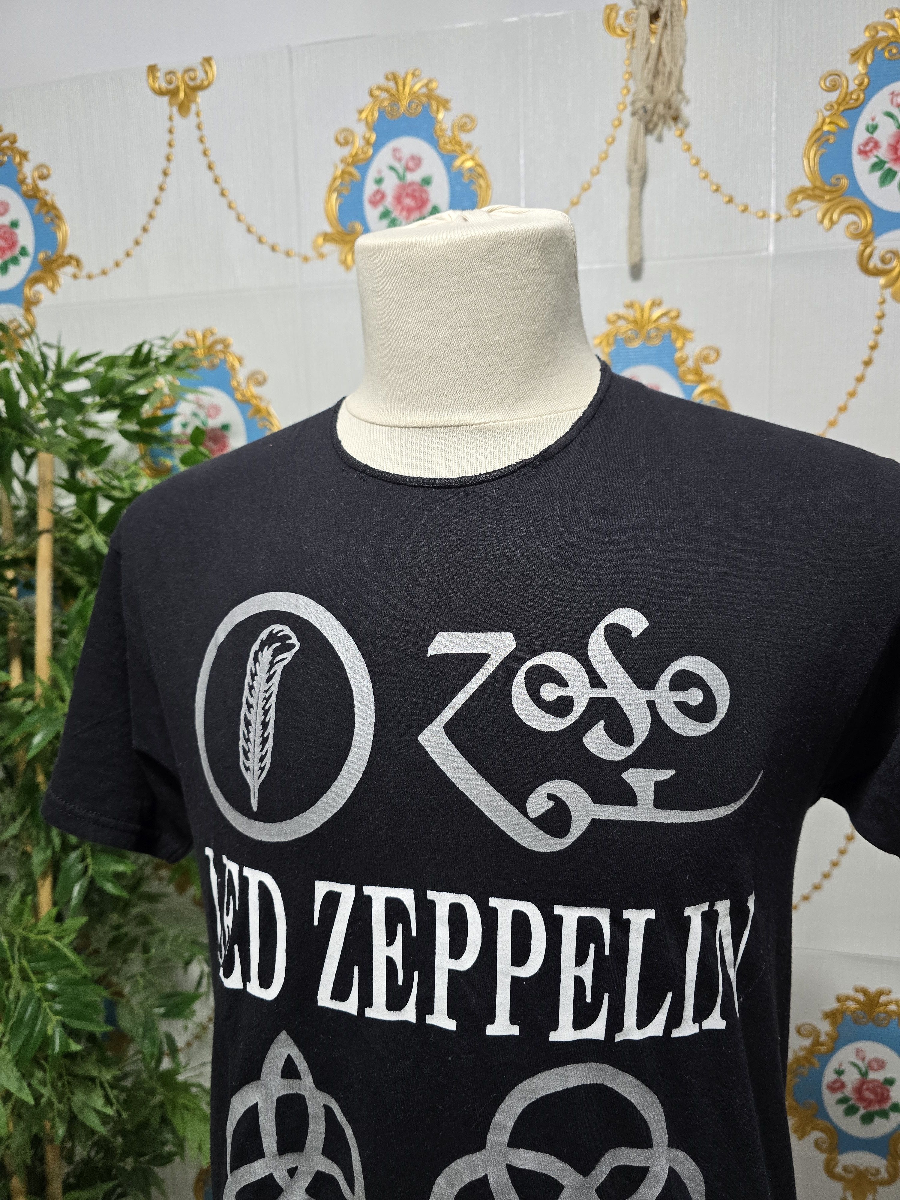 Band Tees Vintage Led Zeppelin Icarus Four Symbols T-Shirt Medium Size US M / EU 48-50 / 2 - 2 Thumbnail