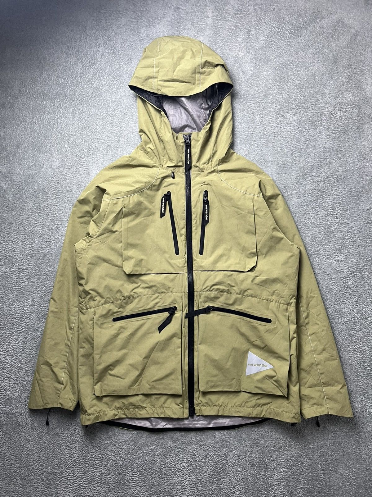 And Wander And Wander - AW/19 Event Dropping Pocket Rain Jacket Size US L / EU 52-54 / 3 - 1 Thumbnail