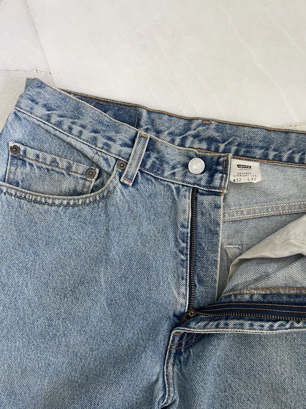 Levi's × Vintage Vintage 90s Levis Relaxed Straight Leg Jeans Size US 31 - 4 Thumbnail