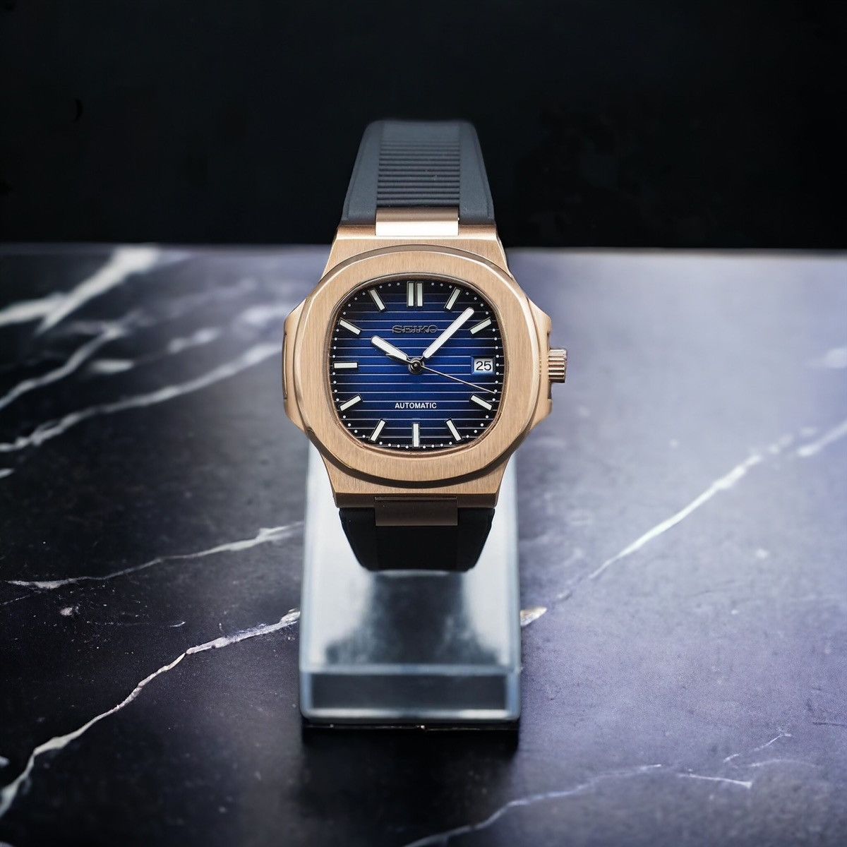 Japanese Brand Seiko Mod Nautilus Navy Rosegold Rubber Strap Watch 41mm Size ONE SIZE - 1 Thumbnail