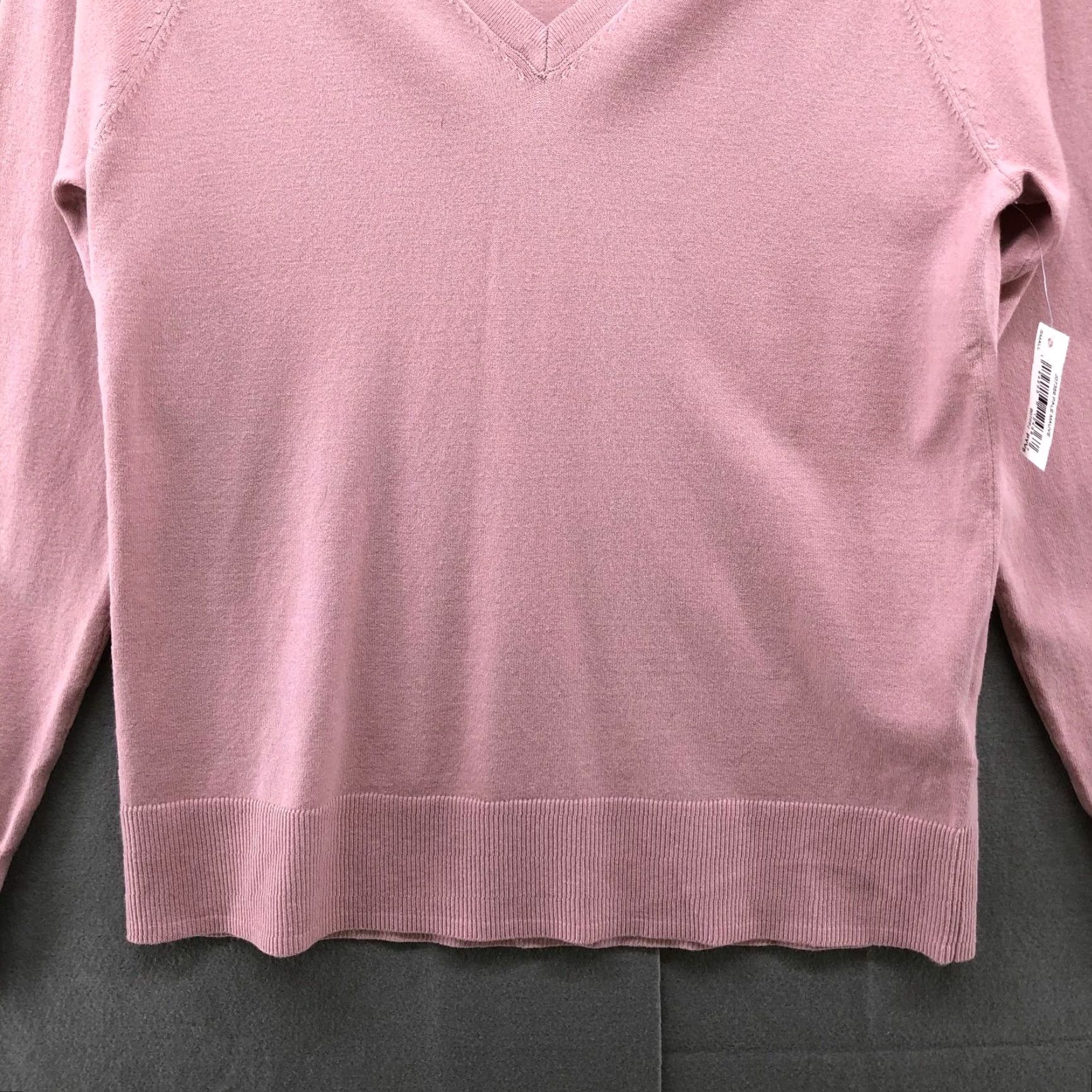Vintage NWT Daily Ritual Pink V-Neck Sweater Womens S Tight Knit Lightweight Stretch Modern Pattern Solid Pullover Long Sleeve Knit Fashion Size S / US 4 / IT 40 - 4 Thumbnail