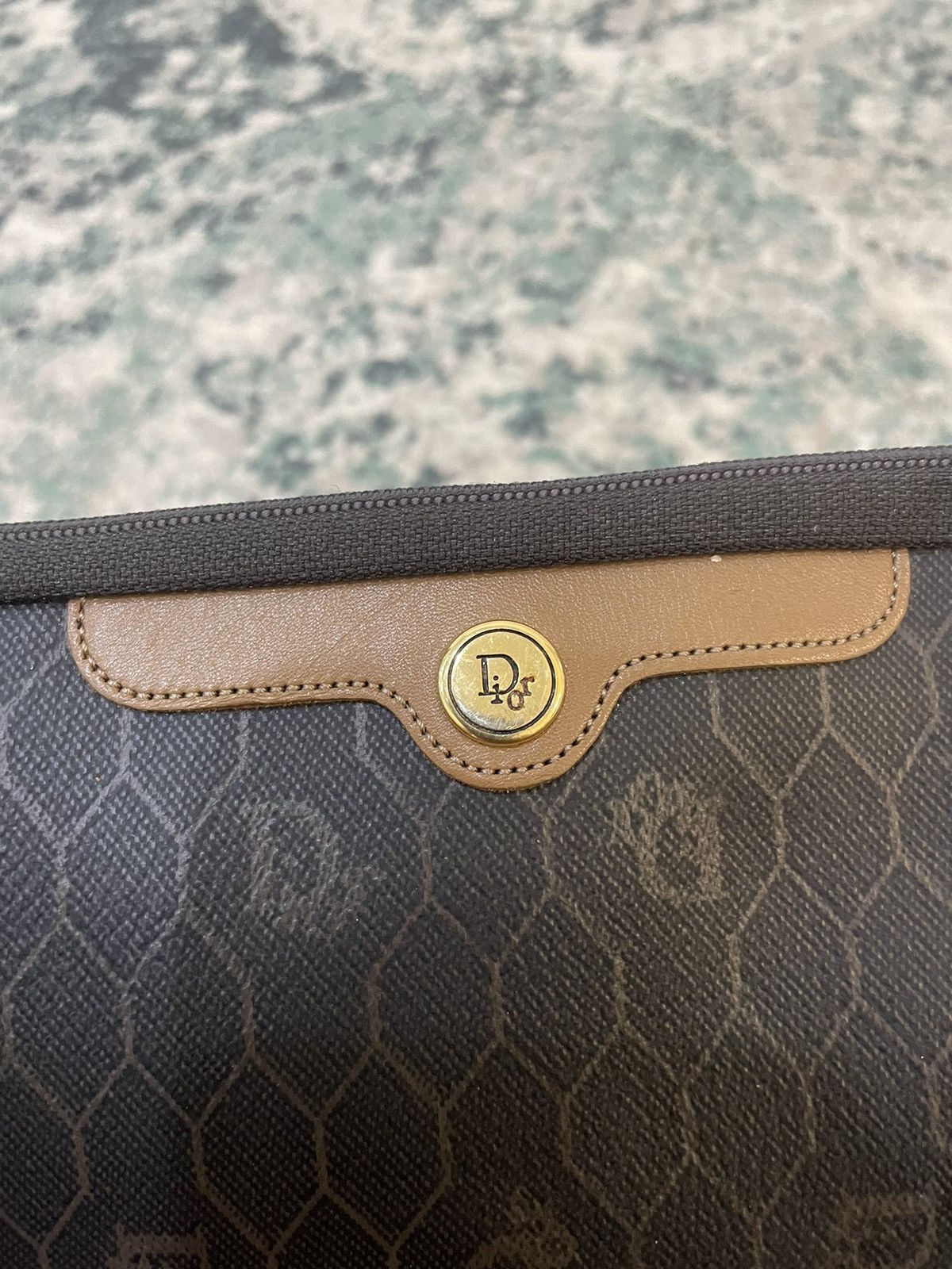 Dior 1990 - Dior Honey Comb Monogram Leather Clutch Bag Size ONE SIZE - 11 Thumbnail