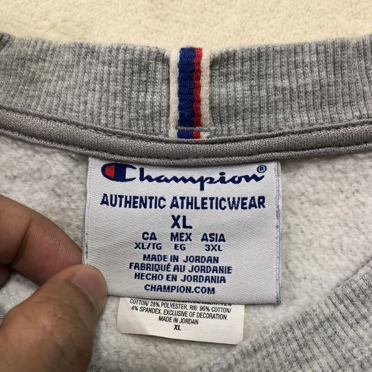Champion × Vintage VINTAGE CHAMPION Spellout Logo Boxy Sweatshirt Size US XL / EU 56 / 4 - 11 Thumbnail