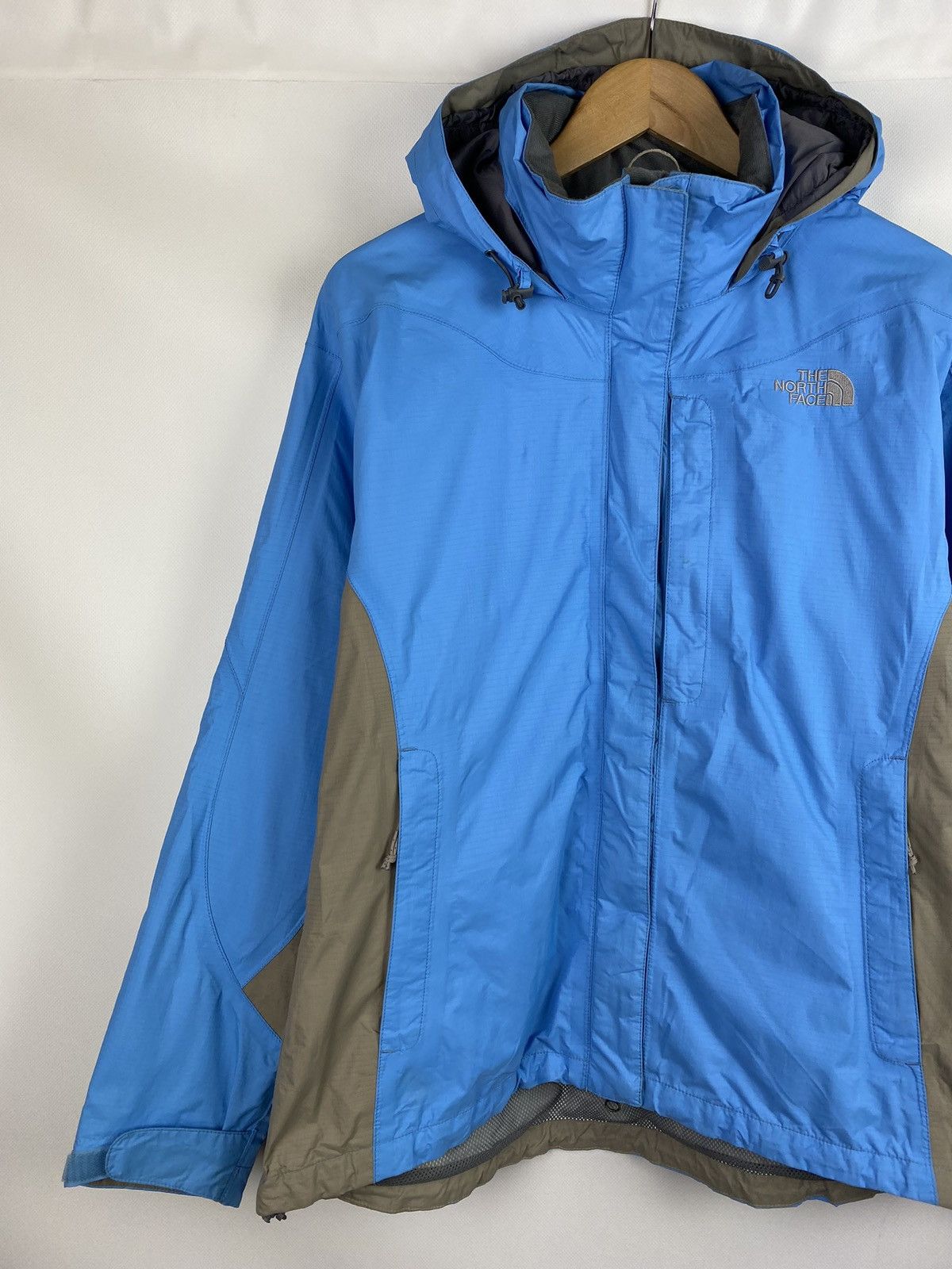 The North Face The North Face Hyvent ladies Gorpcore hooded jacket Size L / US 10 / IT 46 - 2 Thumbnail