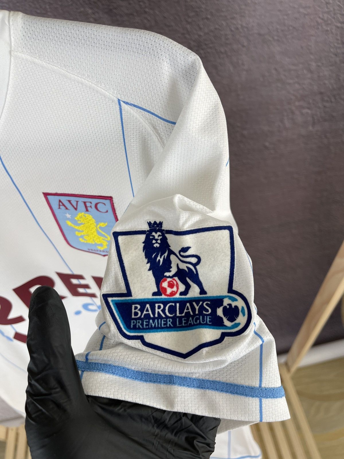 Nike Match Issue Nike Aston Villa 2007 08 #18 Wayne Routledge Size US L / EU 52-54 / 3 - 7 Thumbnail