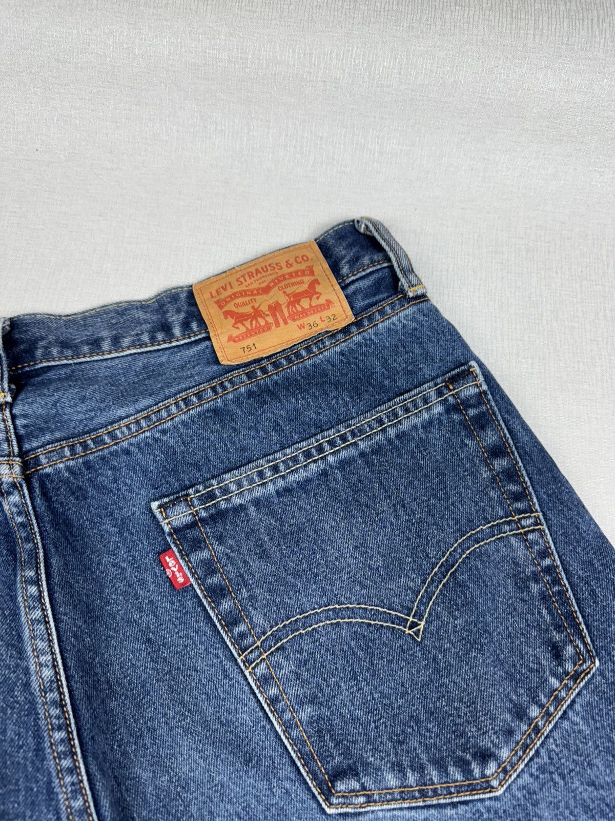 Levi's × Vintage Men’s Vintage Levi’s 751 Jeans Denim Pants size W36L32 Size US 36 / EU 52 - 5 Thumbnail