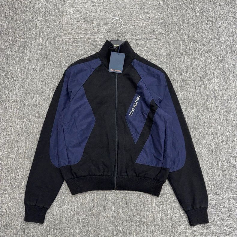 Louis Vuitton Louis Vuitton SS25 embroidered monogrammed jacket Size US XS / EU 42 / 0 - 1 Thumbnail