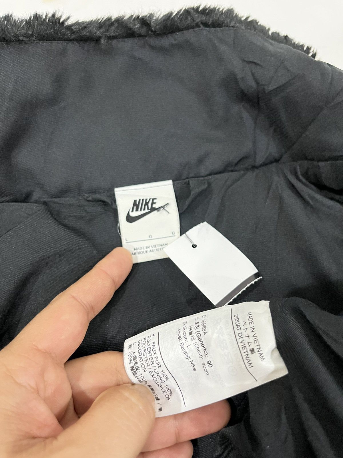 Nike Nike Big Swoosh NSW faux fur Jacket size L Size L / US 10 / IT 46 - 8 Thumbnail