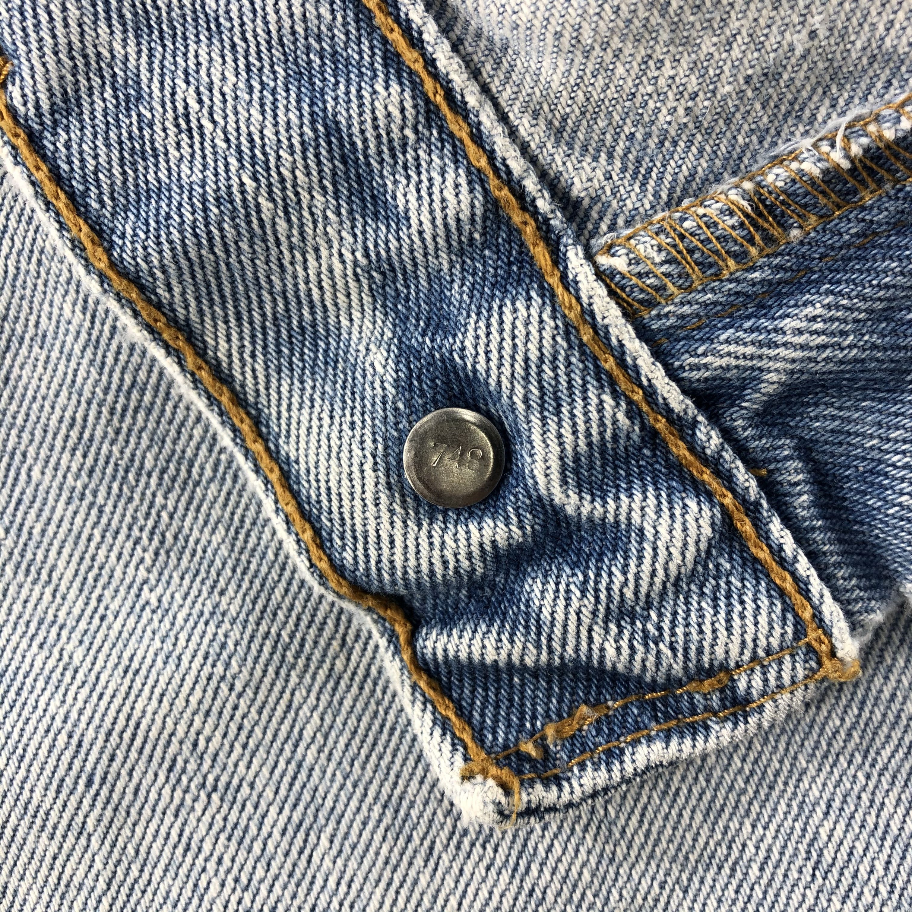 Levi's Vintage Light Wash Levis 505 Jeans-J1238 Size US 31 - 9 Thumbnail