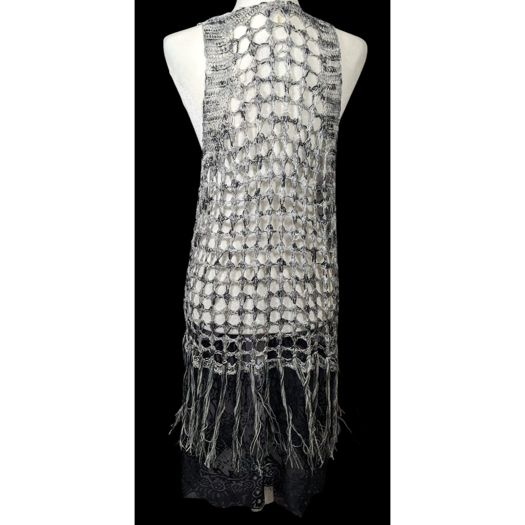 Other And'Or Knit Crochet Fringe Vest With Lace Details Size S/M Size S / US 4 / IT 40 - 2 Thumbnail