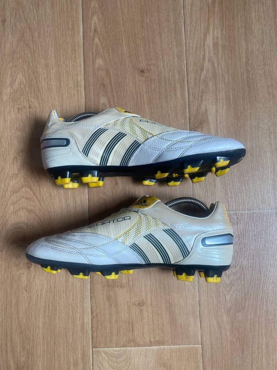 Adidas × Vintage ADIDAS PREDATOR TRX ABSOLADO X FG SOCCER BOOTS G02605 US 9 Size US 9 / EU 42 - 15 Thumbnail