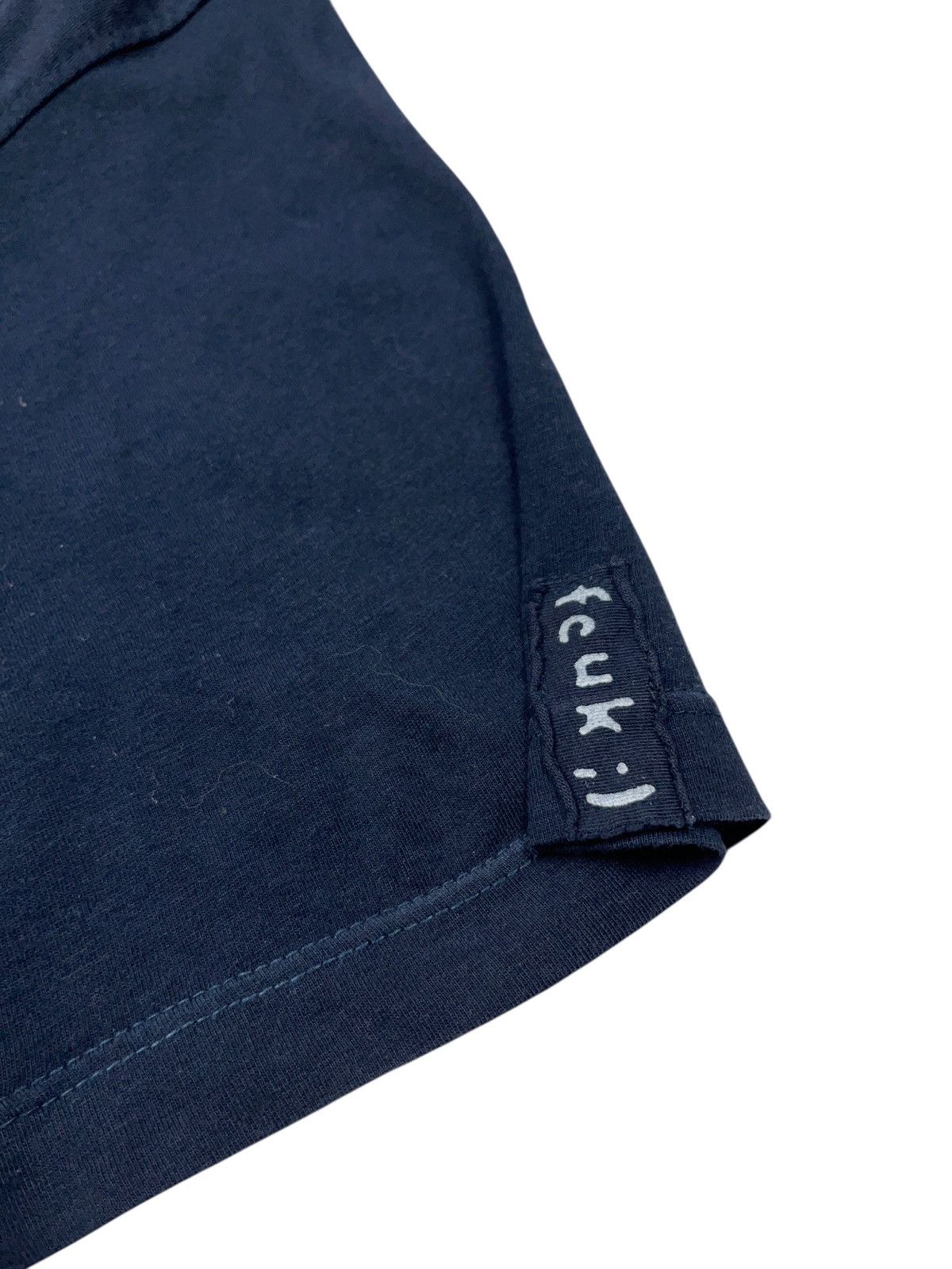 FCUK × French Connection Vintage FCUK Embroidered Logo T-shirt Japanese Style Size US M / EU 48-50 / 2 - 4 Thumbnail