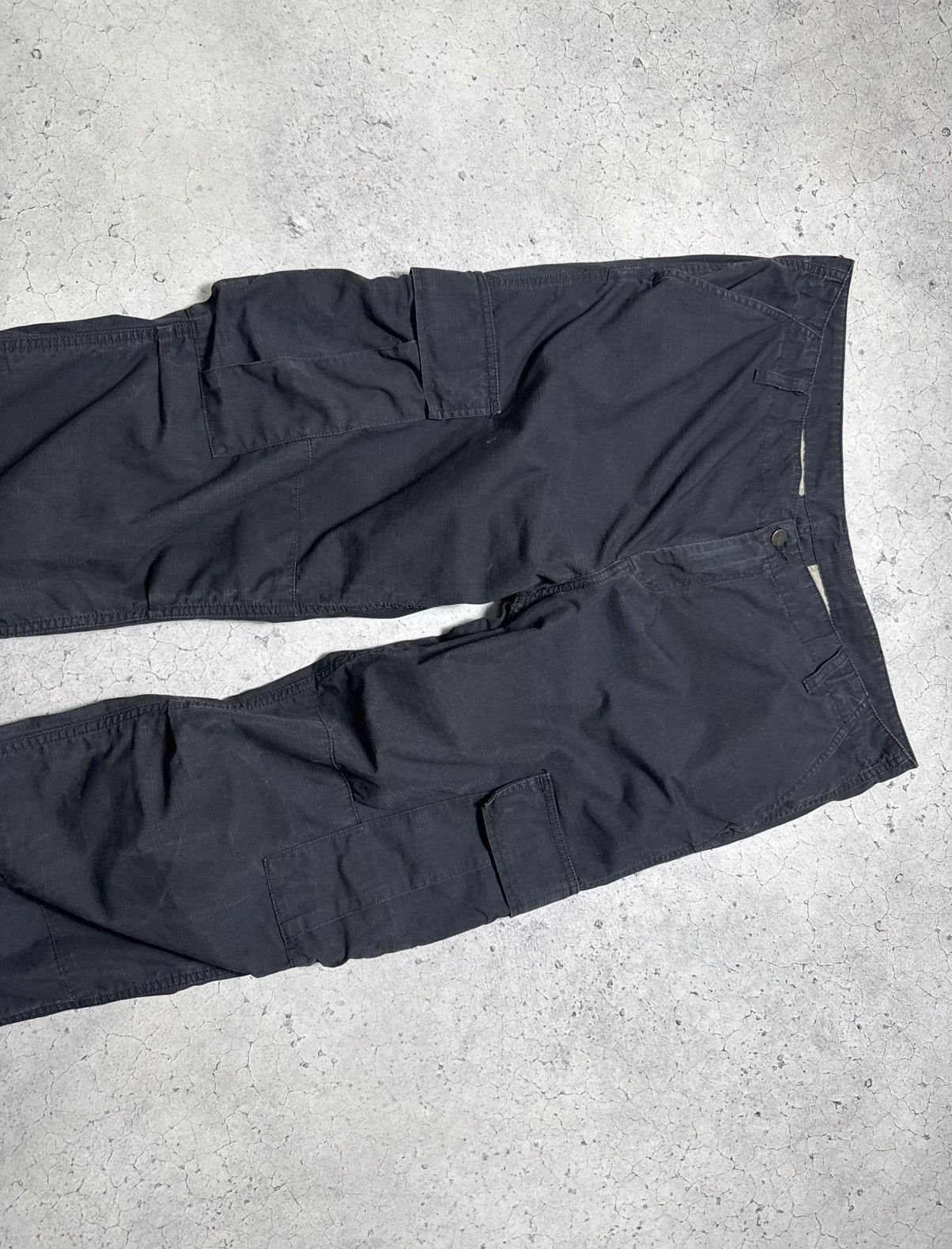 Carhartt Carhartt Black Cargo Pants Size 40x32 Size US 36 / EU 52 - 4 Thumbnail