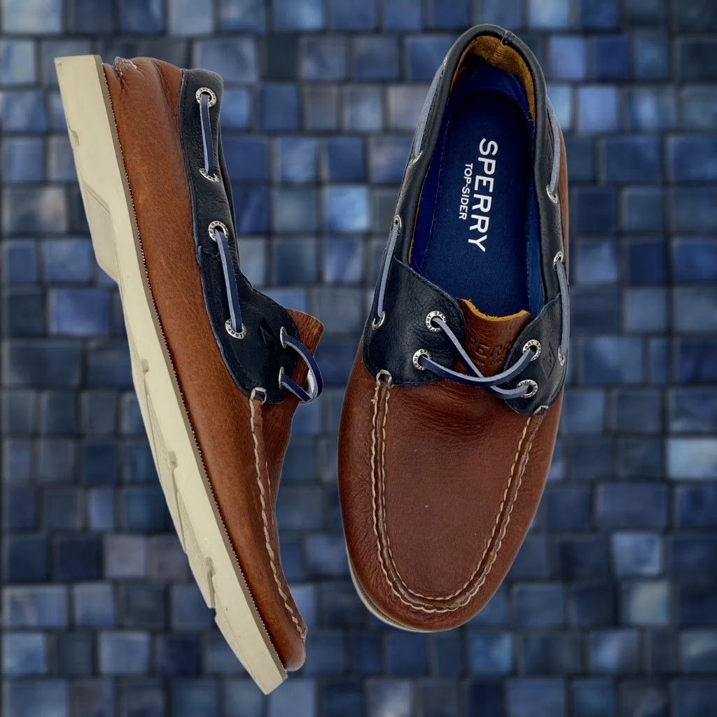 Sperry Boat Shoe Mens 9.5m Brown Navy Leeward Leather Loafer Cross Lace, Men's (Size 10)