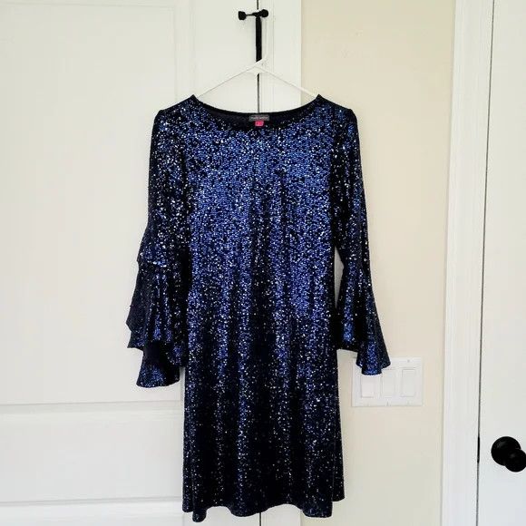 Vince Camuto 3/4 Flounce Sleeve Metallic Sequin Shift Dress NWOT Evening Size S / US 4 / IT 40 - 6 Thumbnail