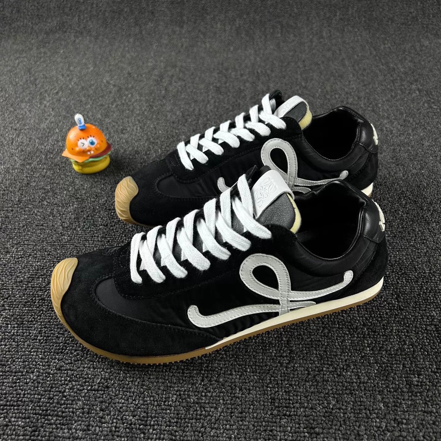 Loewe LOEWE Runner 2.0 Black Trainer Size 40 Size US 7 / EU 40 - 1 Thumbnail
