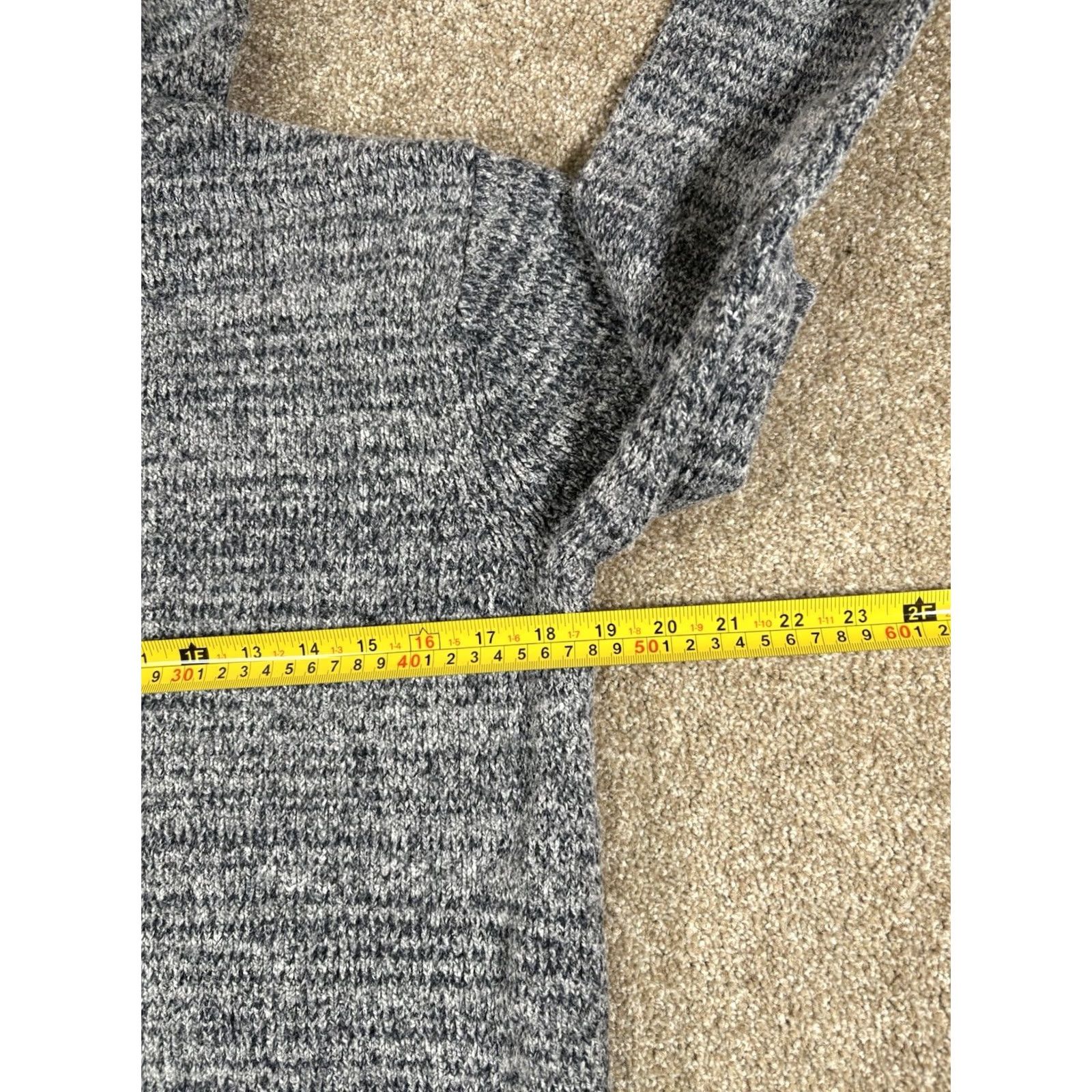Old Navy Old Navy Hoodie Gray Texture Knit Sweatshirt Pocket Men’s Size M Regular Hooded Pullover Sweatshirt 90s Theme Mens Size US M / EU 48-50 / 2 - 6 Thumbnail