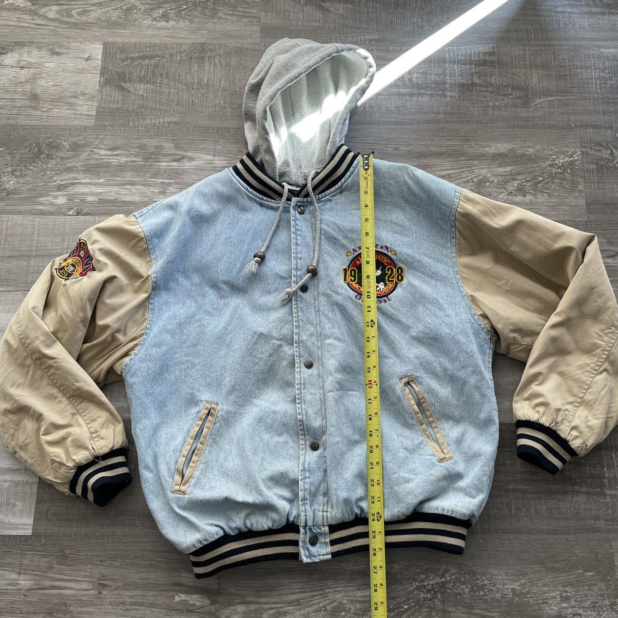 Mickey Inc 90s Disney Store Mickey Mouse Hooded Denim Bomber Jacket Size US XL / EU 56 / 4 - 8 Thumbnail
