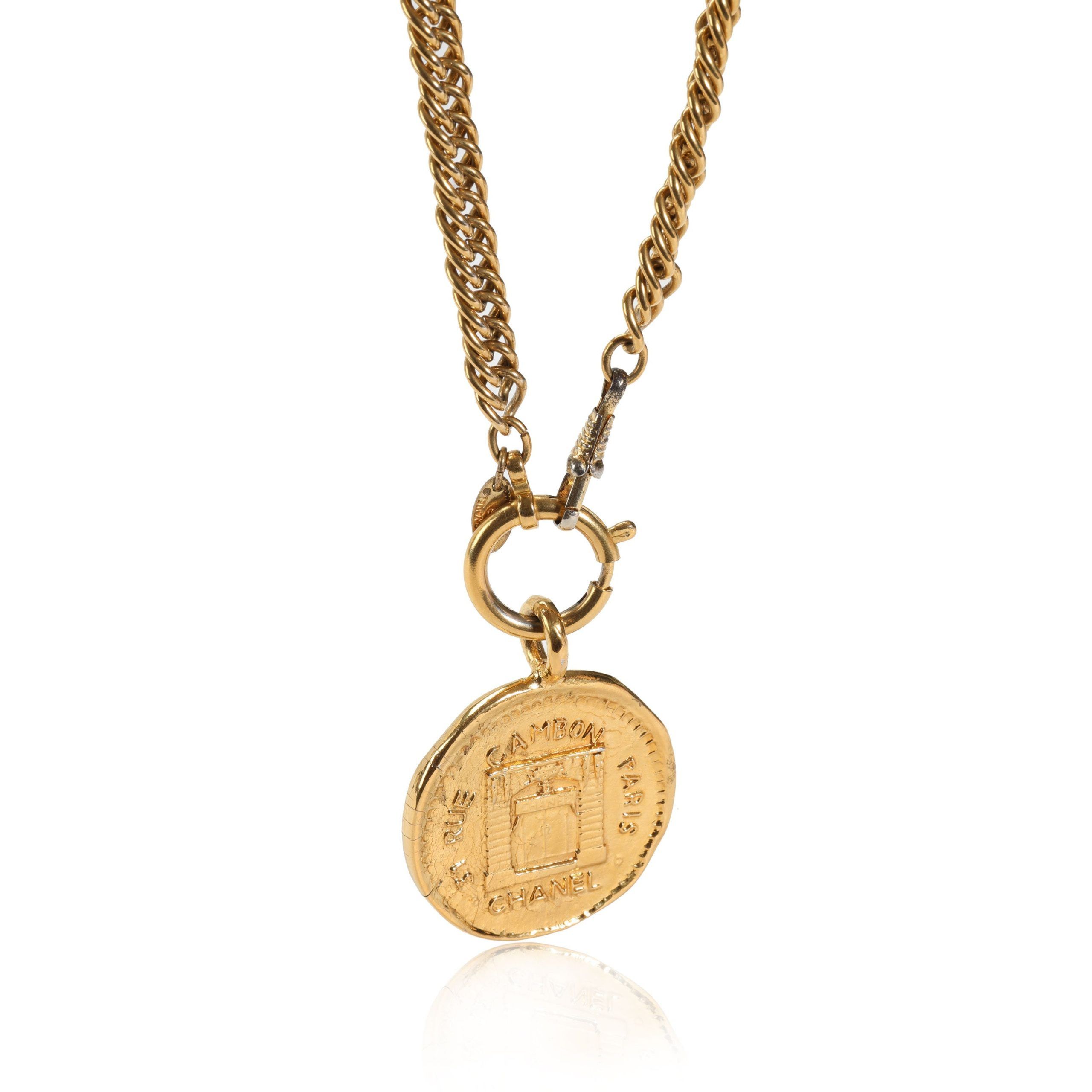 Chanel Chanel Vintage 31 Rue Cambon Graphic Medallion Necklace Size ONE SIZE - 1 Preview